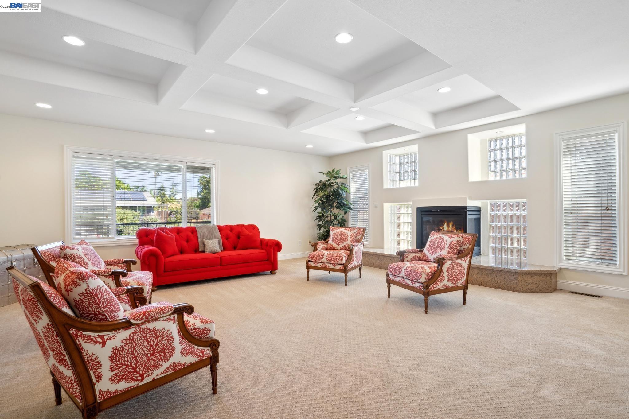 Detail Gallery Image 9 of 56 For 367 Mt Washington Way, Clayton,  CA 94517 - 4 Beds | 3 Baths