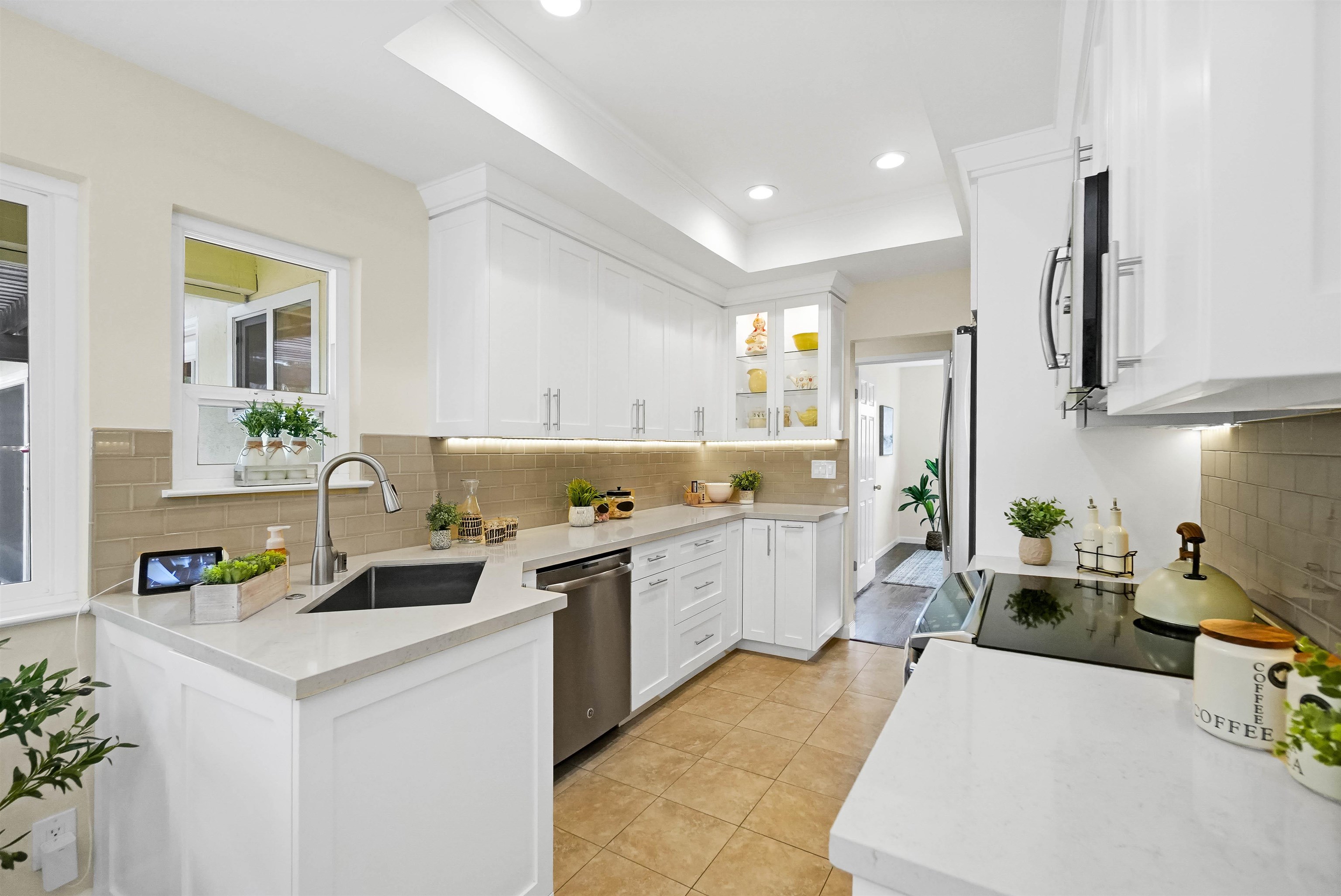 Detail Gallery Image 18 of 60 For 3920 Empire Ct, Pleasanton,  CA 94588 - 3 Beds | 2 Baths