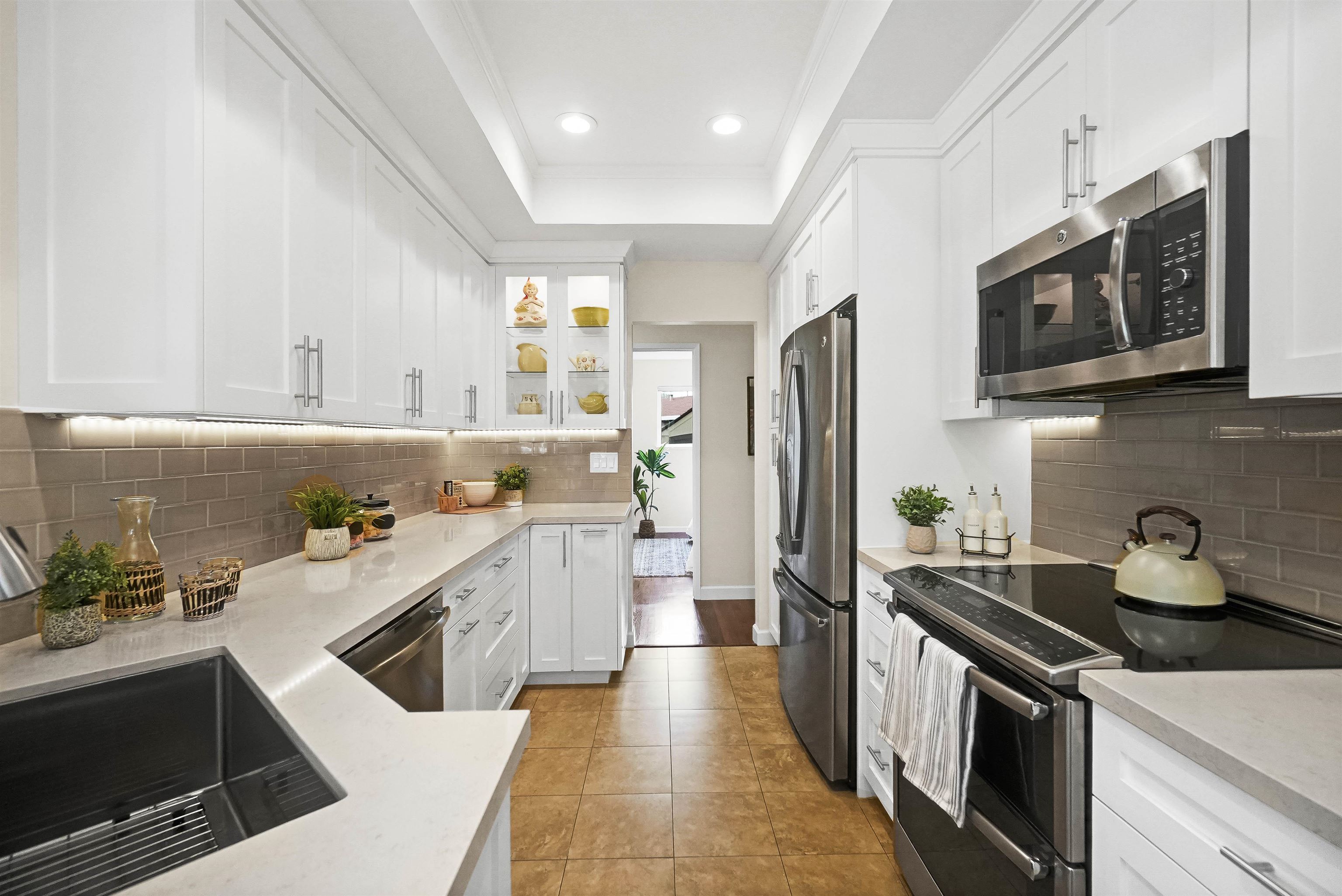 Detail Gallery Image 19 of 60 For 3920 Empire Ct, Pleasanton,  CA 94588 - 3 Beds | 2 Baths