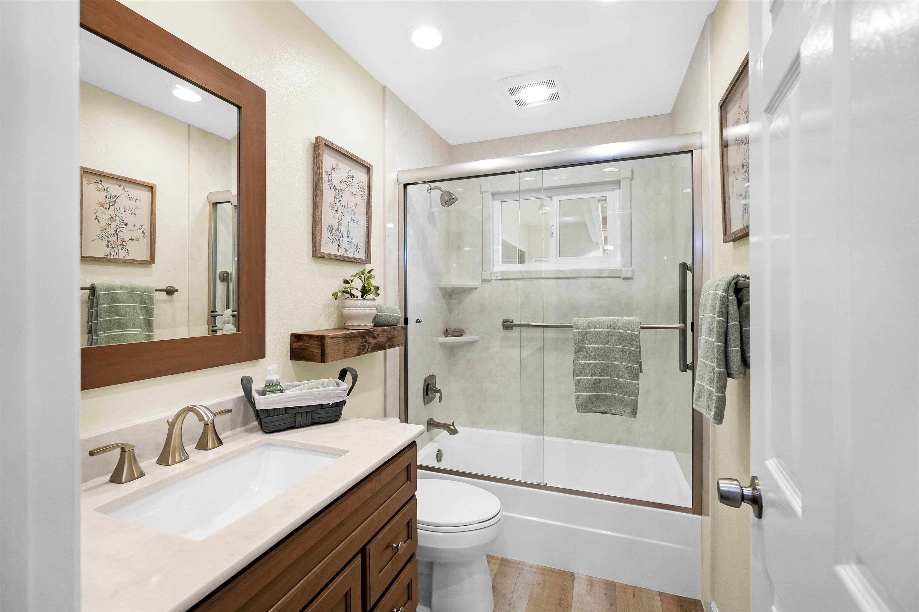 Detail Gallery Image 30 of 60 For 3920 Empire Ct, Pleasanton,  CA 94588 - 3 Beds | 2 Baths