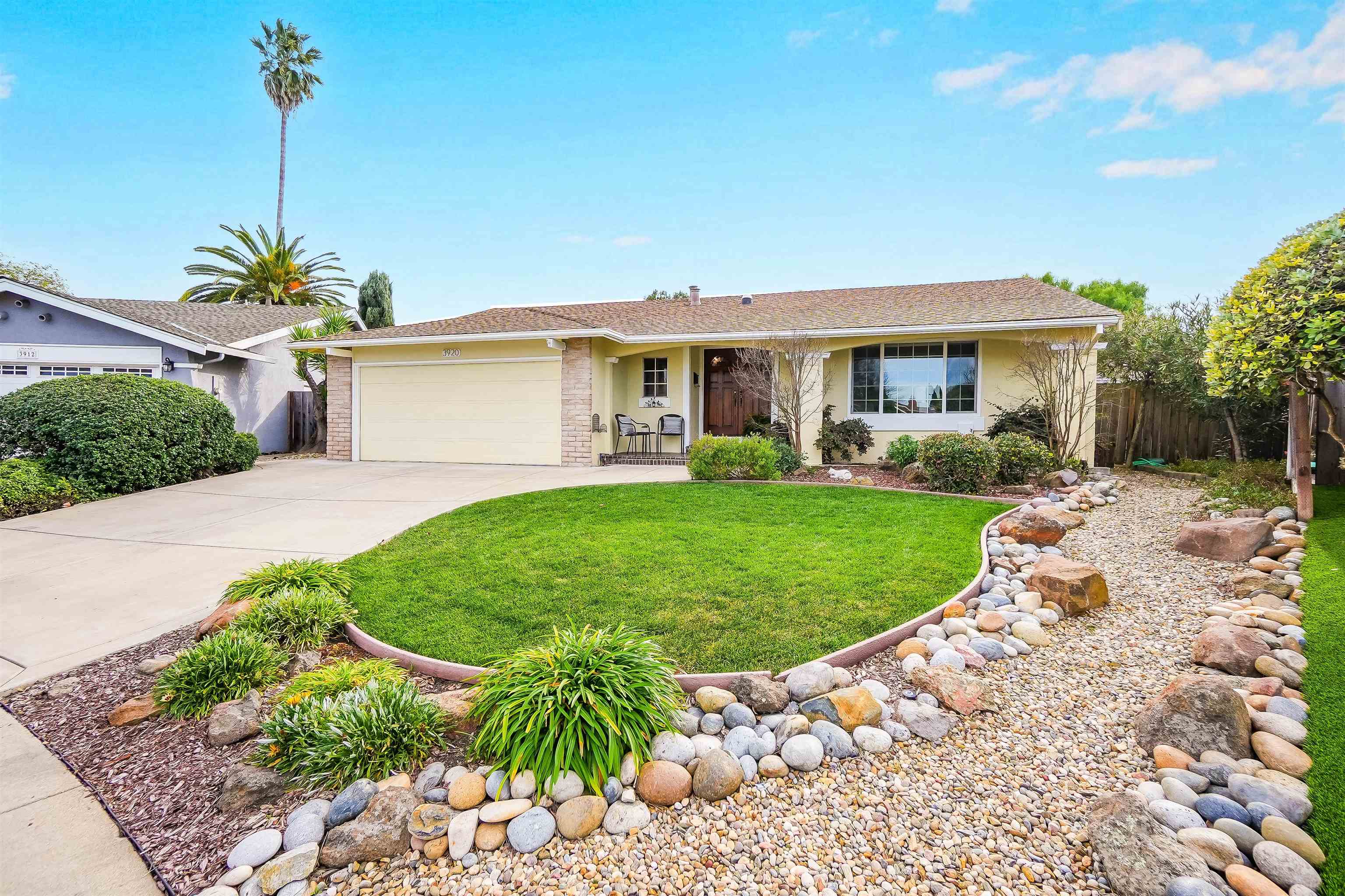 Detail Gallery Image 8 of 60 For 3920 Empire Ct, Pleasanton,  CA 94588 - 3 Beds | 2 Baths