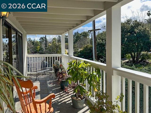 Detail Gallery Image 10 of 39 For 1630 Cayucos Dr, Walnut Creek,  CA 94597 - 4 Beds | 2 Baths