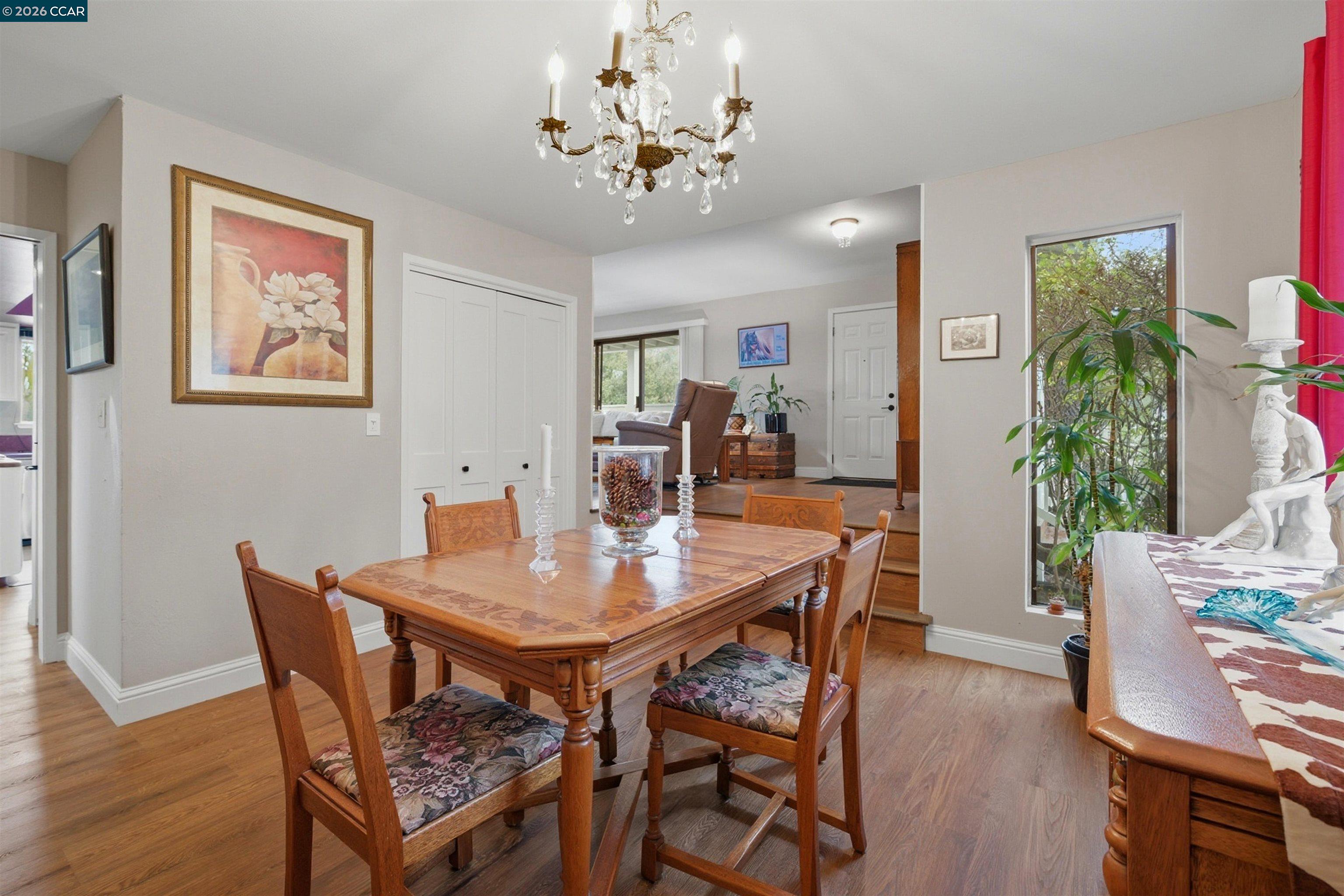 Detail Gallery Image 14 of 39 For 1630 Cayucos Dr, Walnut Creek,  CA 94597 - 4 Beds | 2 Baths