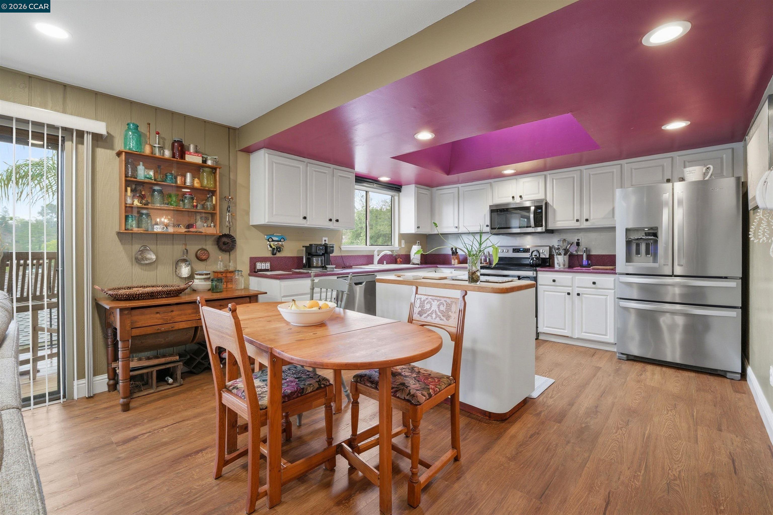 Detail Gallery Image 19 of 39 For 1630 Cayucos Dr, Walnut Creek,  CA 94597 - 4 Beds | 2 Baths