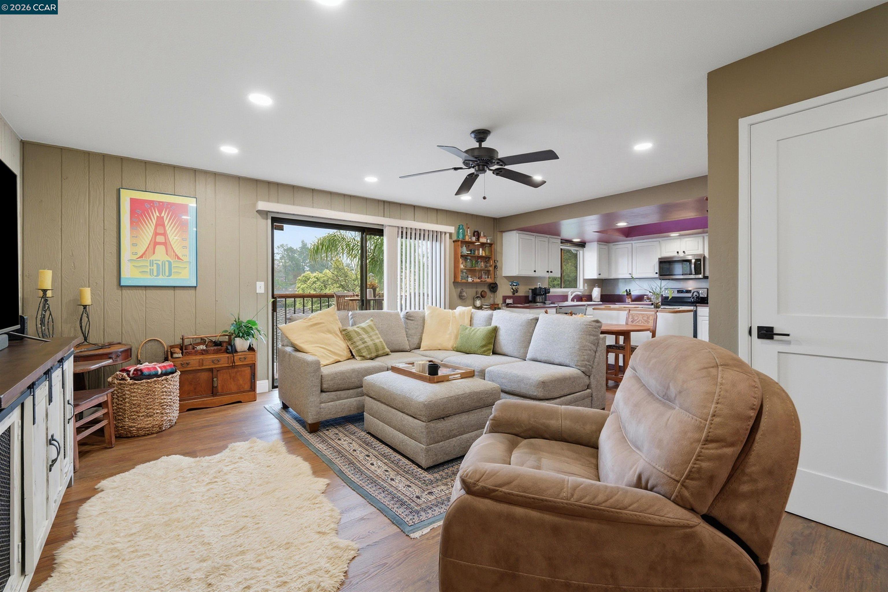 Detail Gallery Image 22 of 39 For 1630 Cayucos Dr, Walnut Creek,  CA 94597 - 4 Beds | 2 Baths