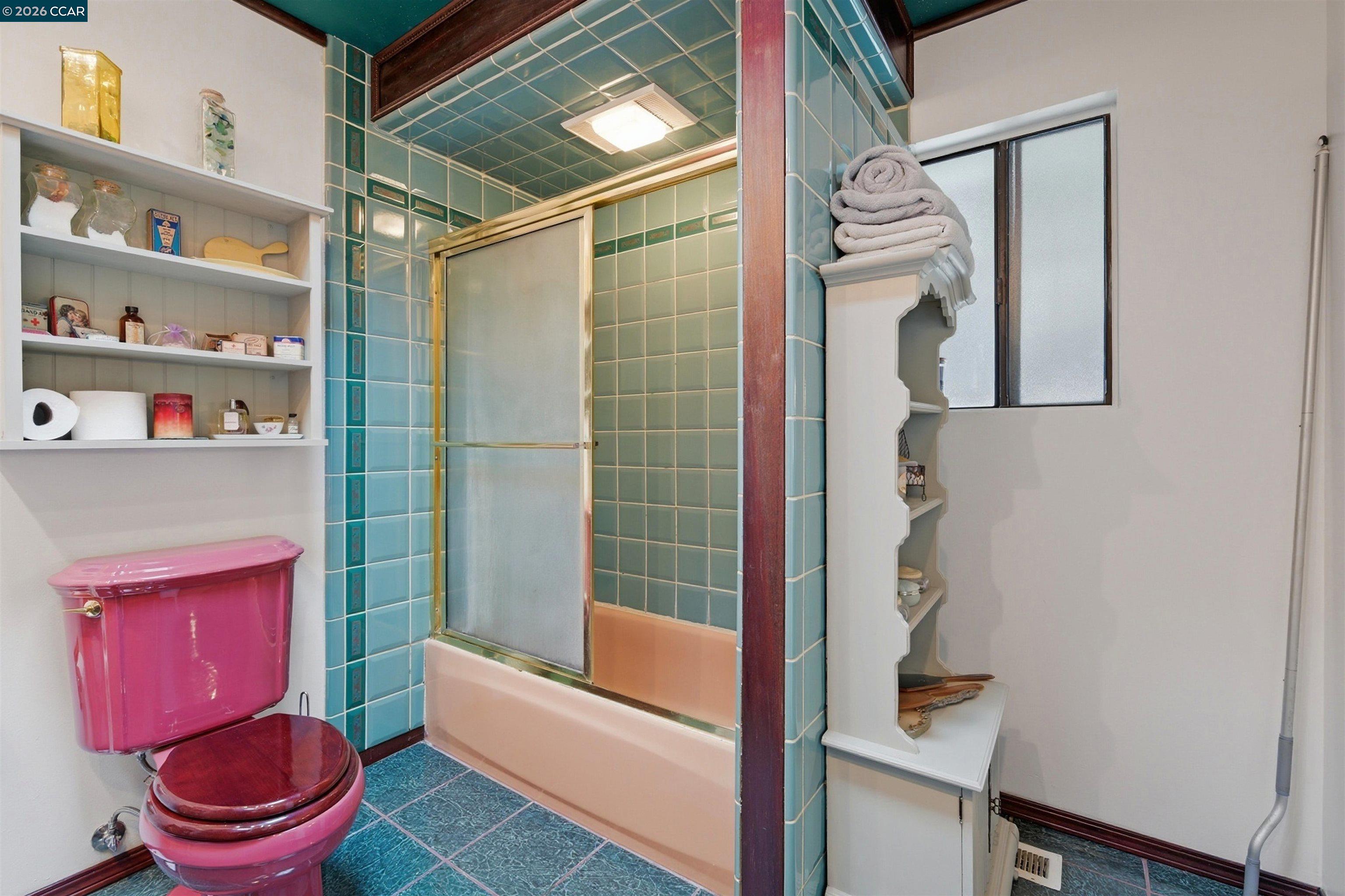 Detail Gallery Image 26 of 39 For 1630 Cayucos Dr, Walnut Creek,  CA 94597 - 4 Beds | 2 Baths