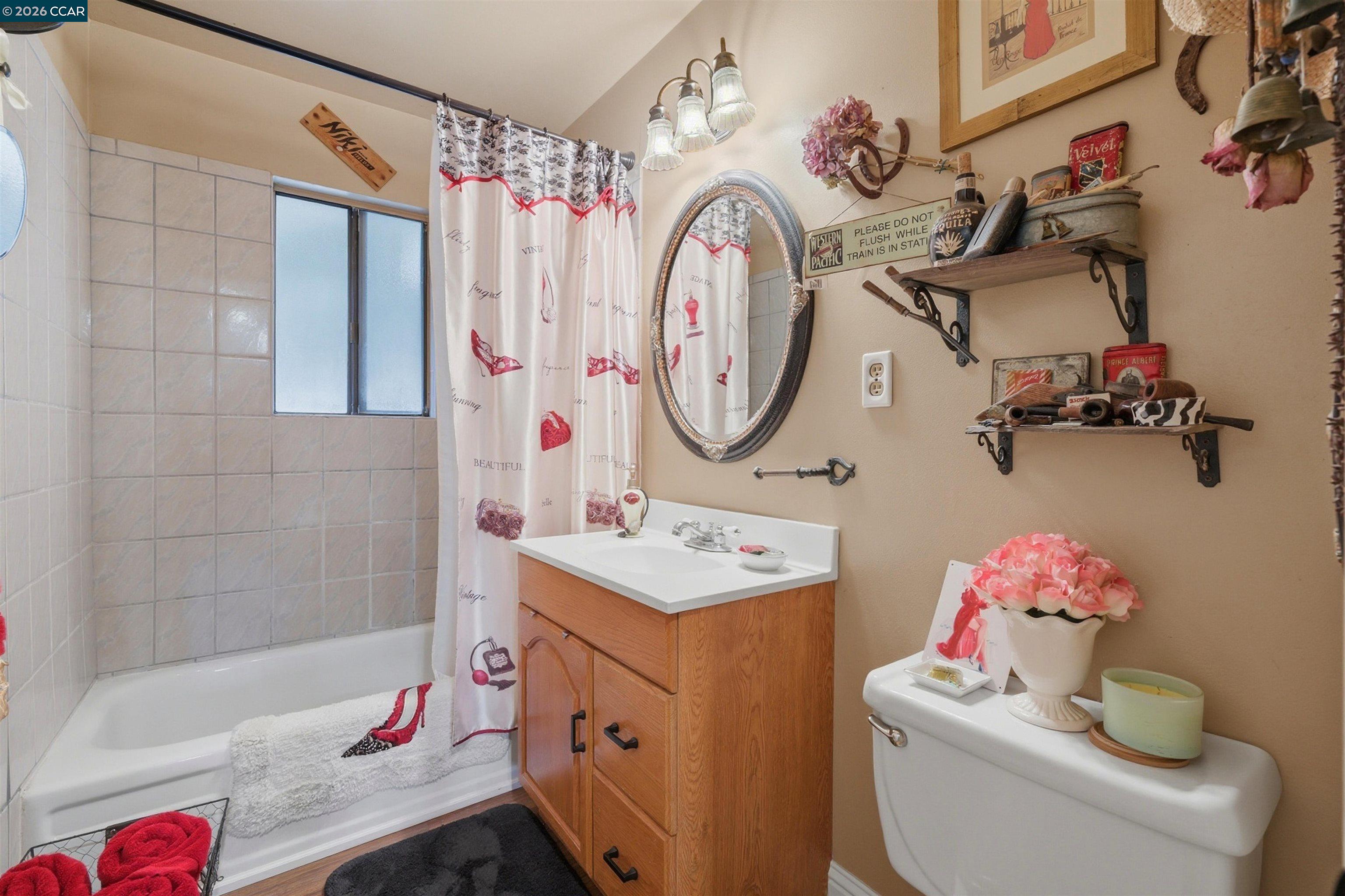 Detail Gallery Image 32 of 39 For 1630 Cayucos Dr, Walnut Creek,  CA 94597 - 4 Beds | 2 Baths