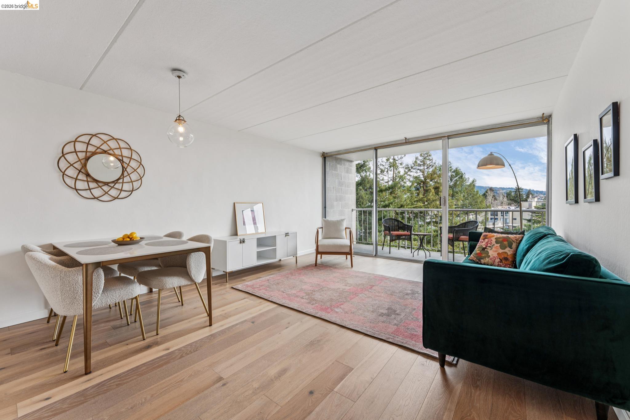 Photo #1: 41124562 Listing: Photo #1