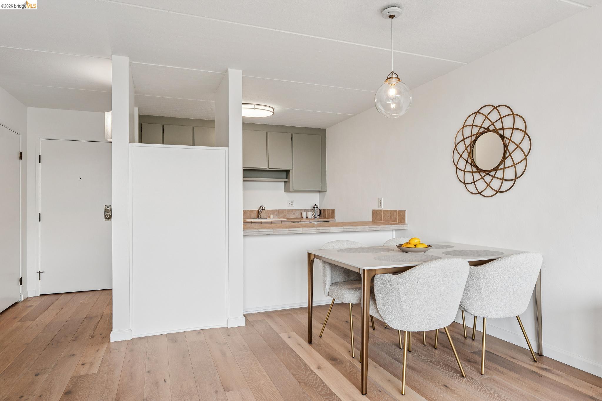 Photo #13: 41124562 Listing: Photo #13