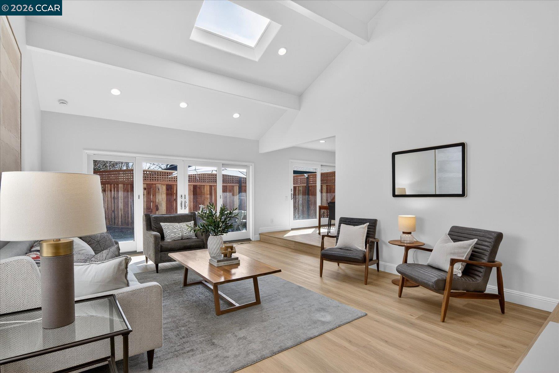 Detail Gallery Image 3 of 33 For 187 Cypress Point Way, Moraga,  CA 94556 - 5 Beds | 3/1 Baths