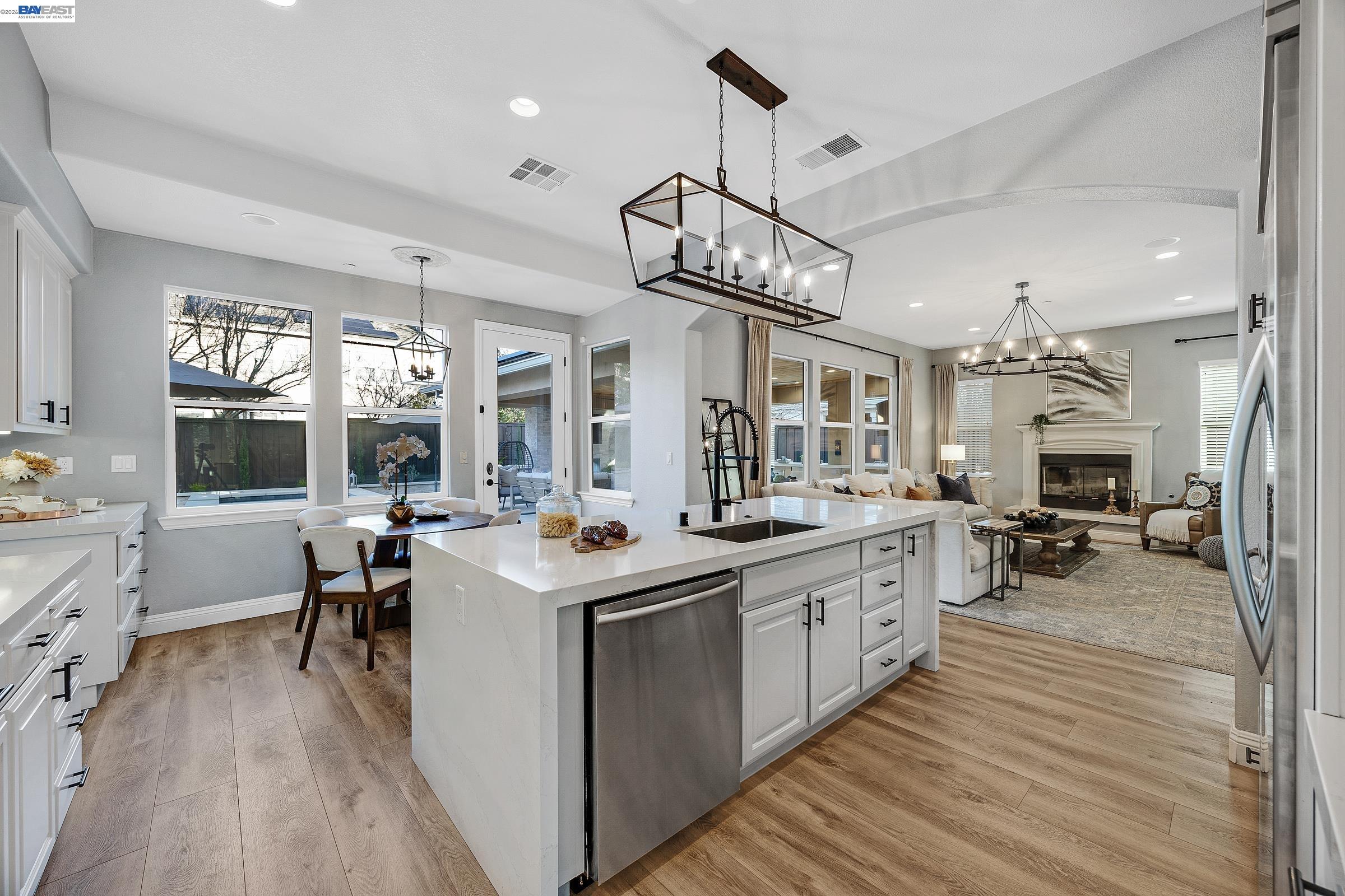 Detail Gallery Image 32 of 59 For 2170 Santa Croce Dr, Livermore,  CA 94550 - 5 Beds | 3/1 Baths