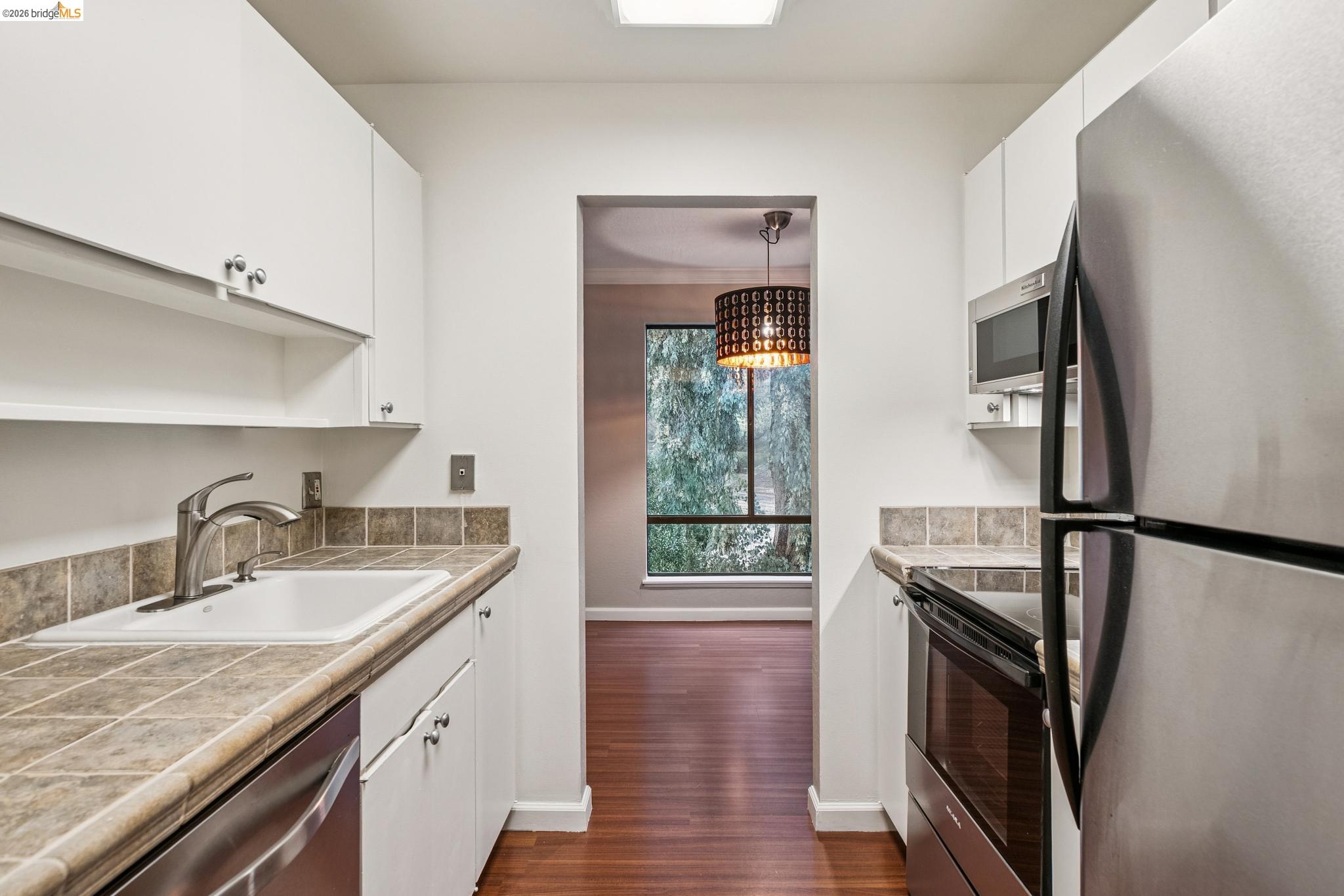 Photo #11: 41124566 Listing: Photo #11