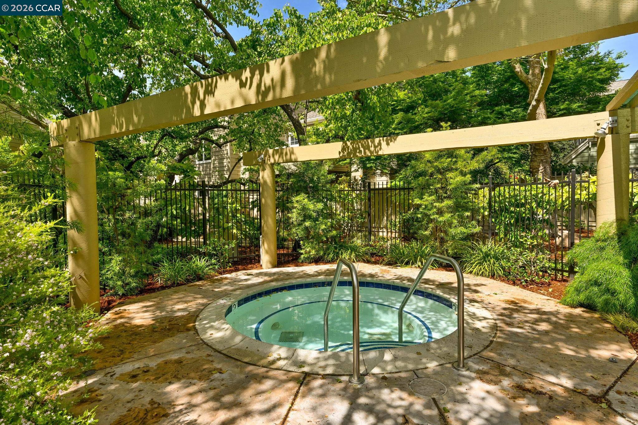 Photo #32: 41124569 Listing: Photo #32