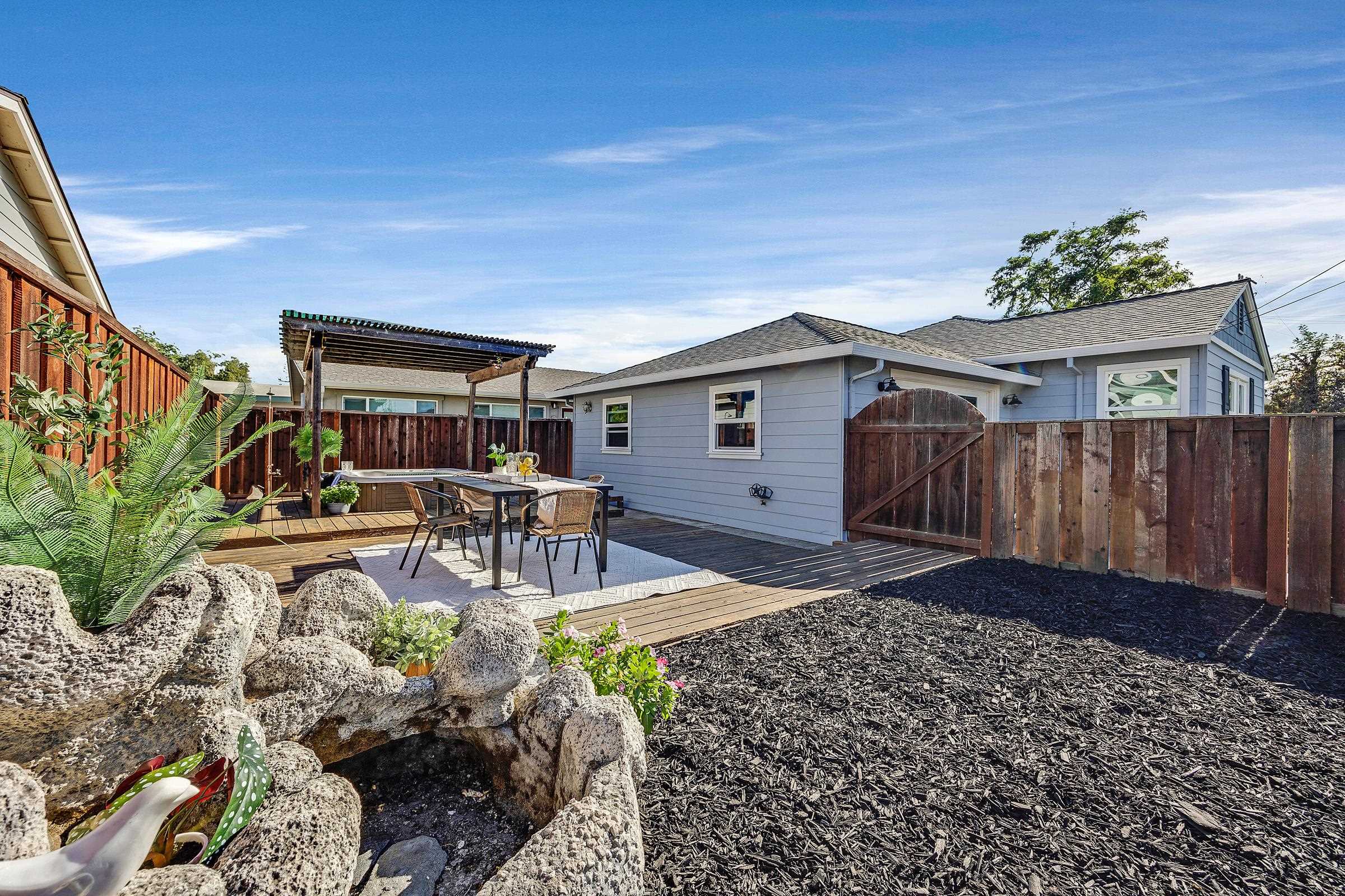 Detail Gallery Image 25 of 30 For 1815 Pine St, Livermore,  CA 94551 - 3 Beds | 1 Baths