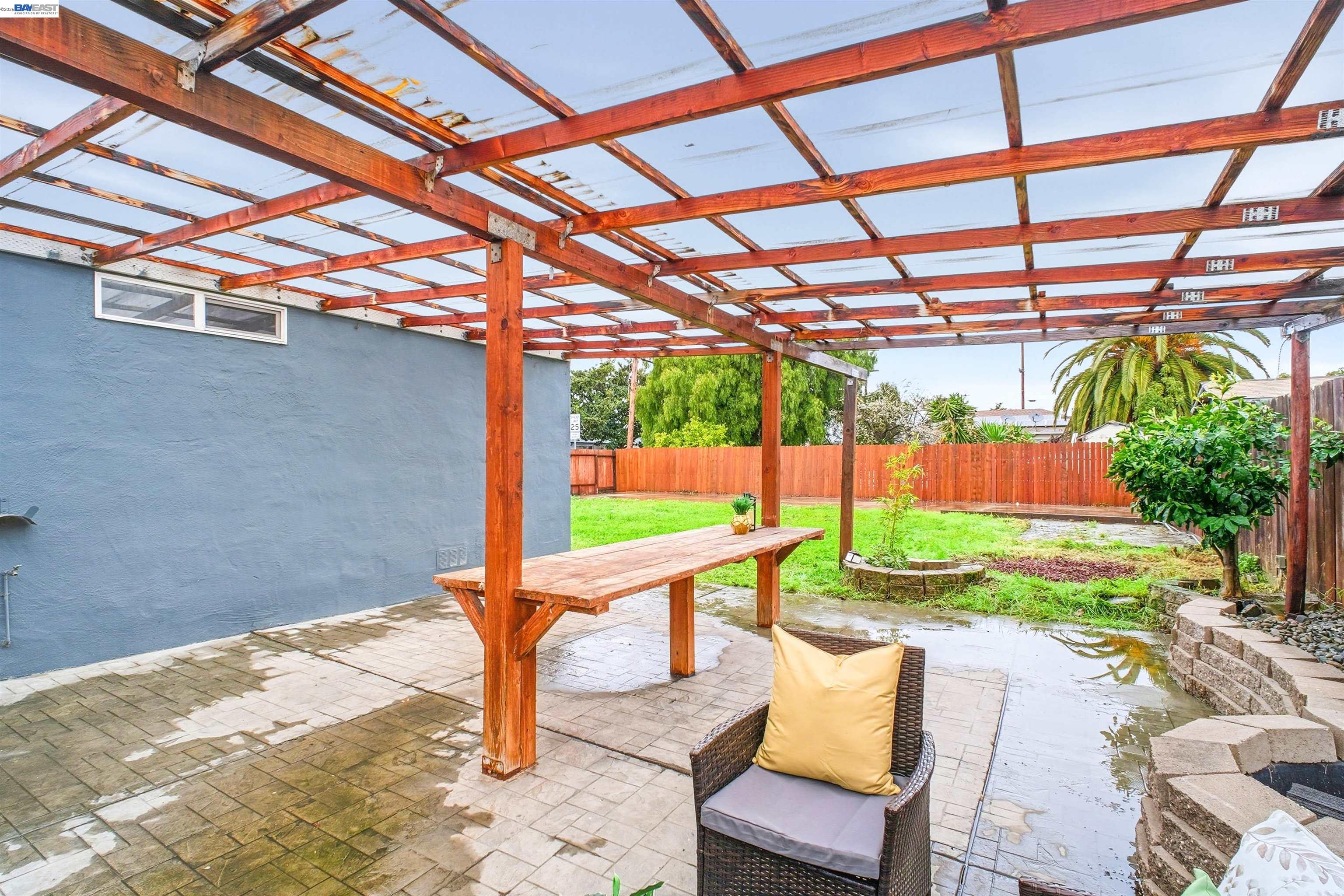 Detail Gallery Image 23 of 30 For 1497 via Manzanas, San Lorenzo,  CA 94580 - 3 Beds | 1 Baths