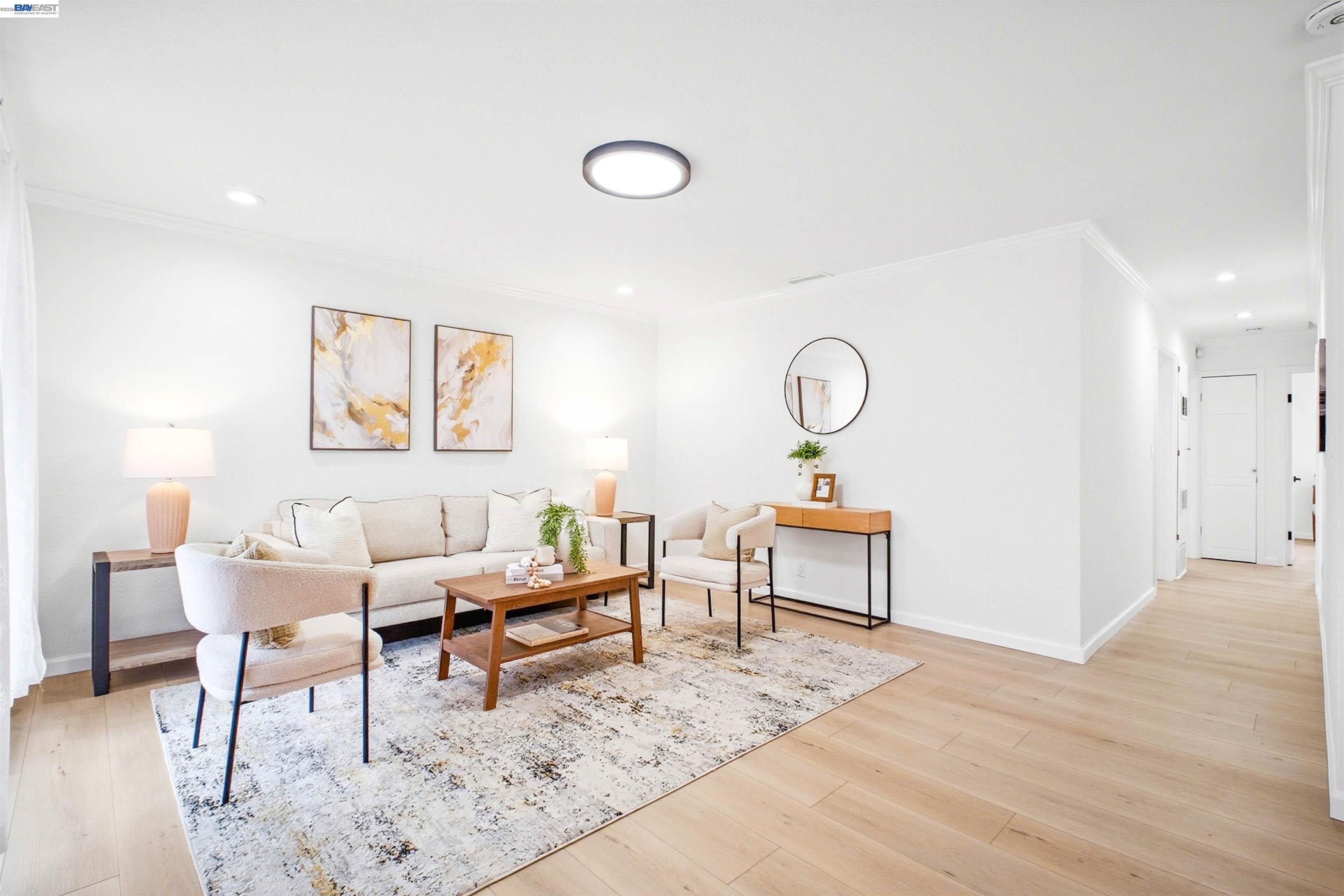 Detail Gallery Image 4 of 30 For 1497 via Manzanas, San Lorenzo,  CA 94580 - 3 Beds | 1 Baths