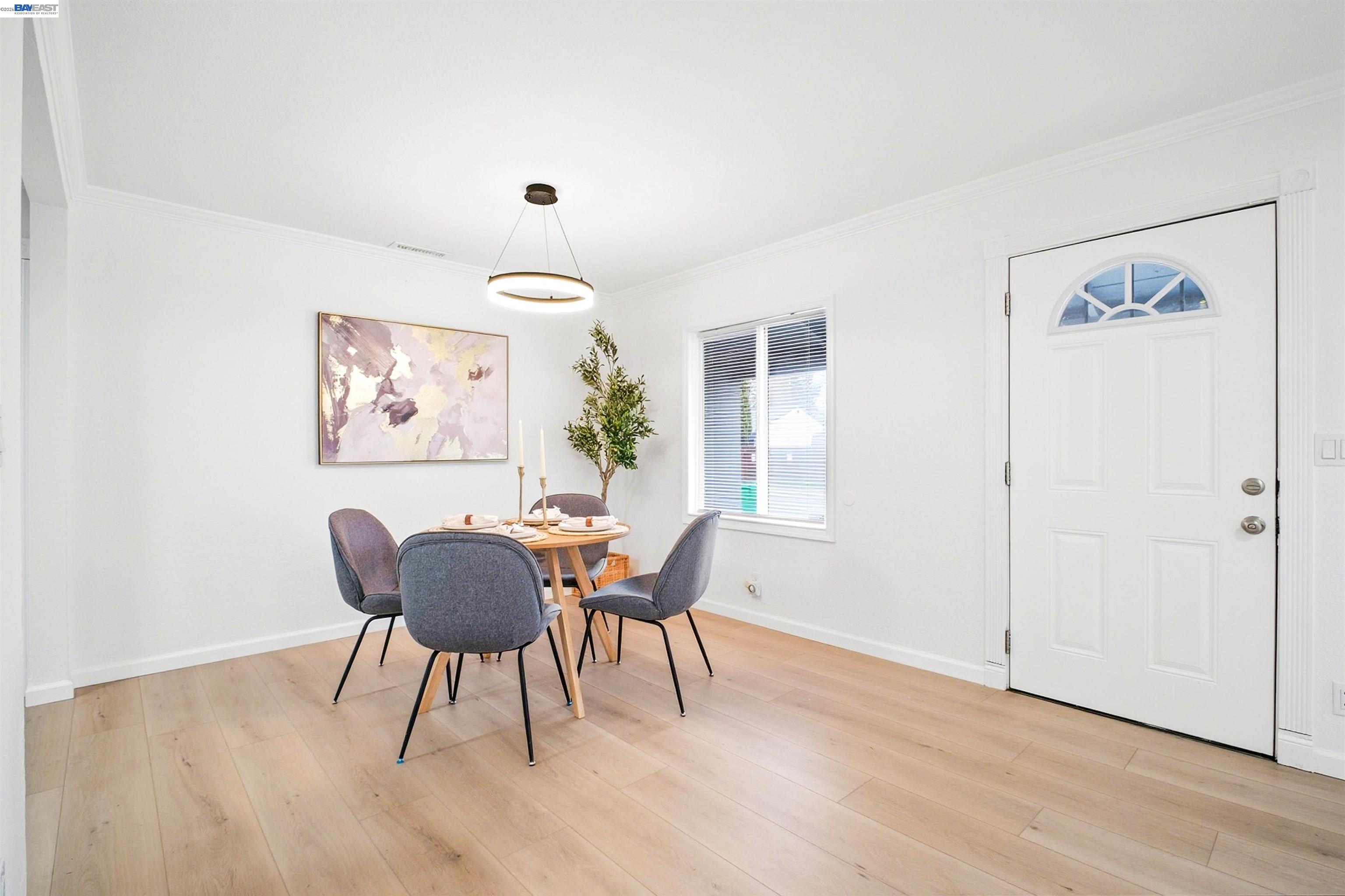 Detail Gallery Image 8 of 30 For 1497 via Manzanas, San Lorenzo,  CA 94580 - 3 Beds | 1 Baths