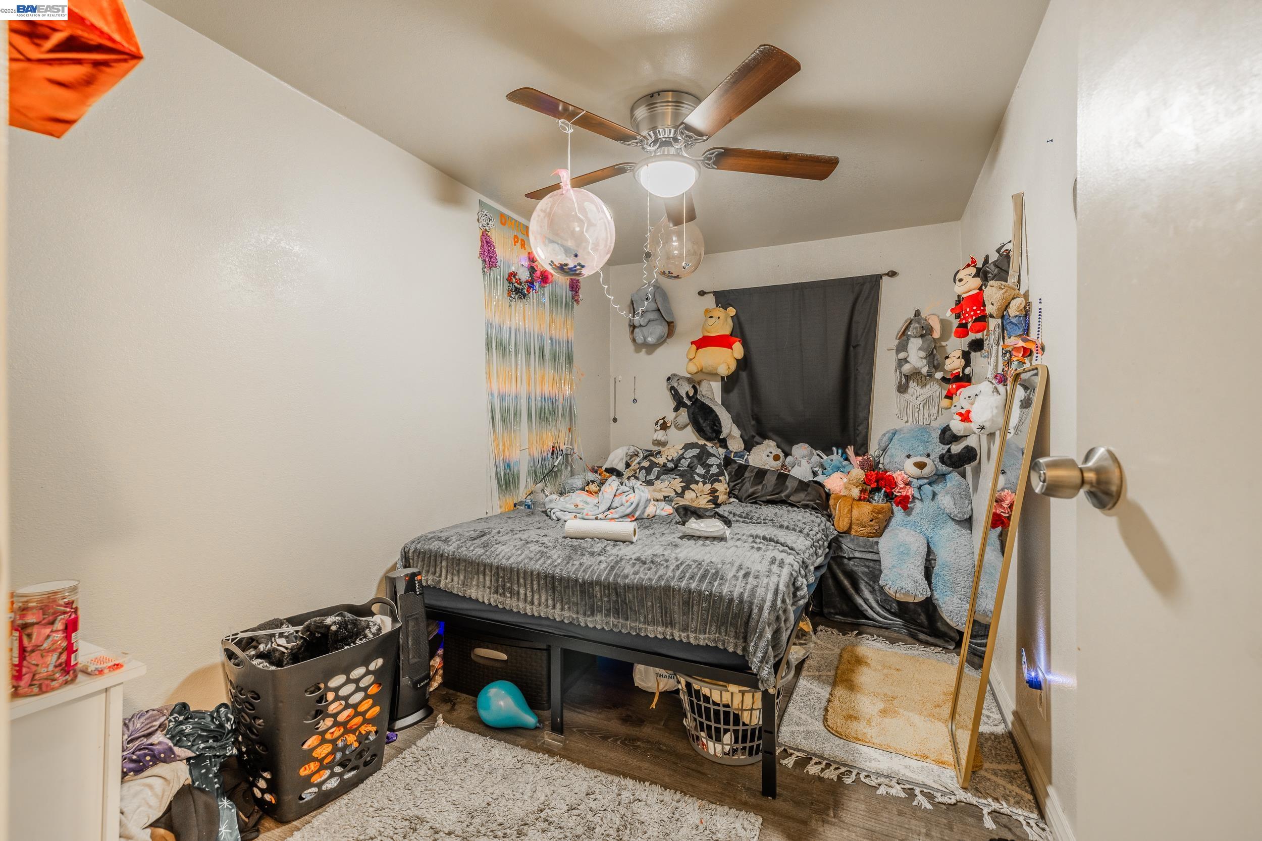 Detail Gallery Image 15 of 27 For 252 W Clover Rd, Tracy,  CA 95376 - 5 Beds | 3 Baths