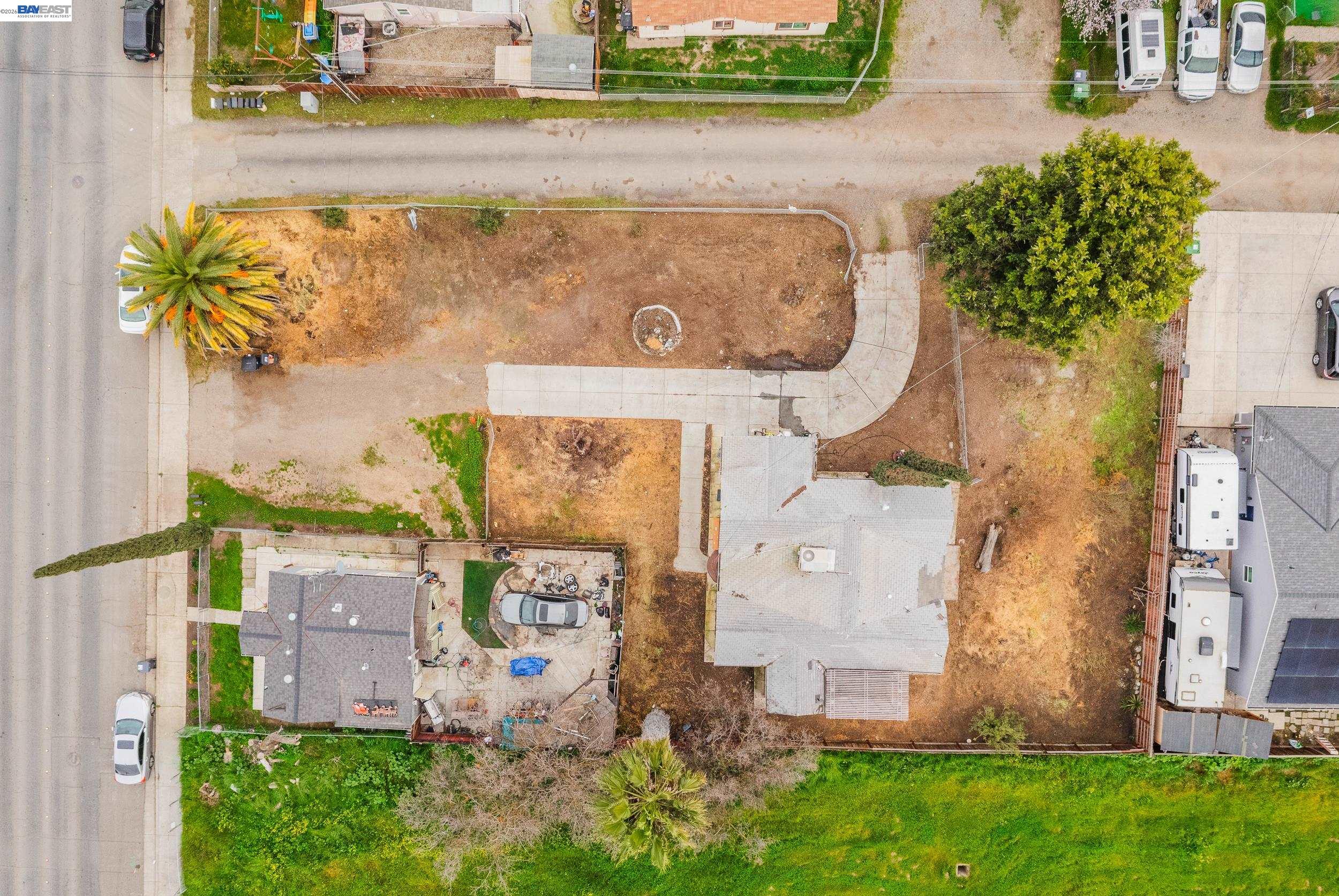 Detail Gallery Image 23 of 27 For 252 W Clover Rd, Tracy,  CA 95376 - 5 Beds | 3 Baths