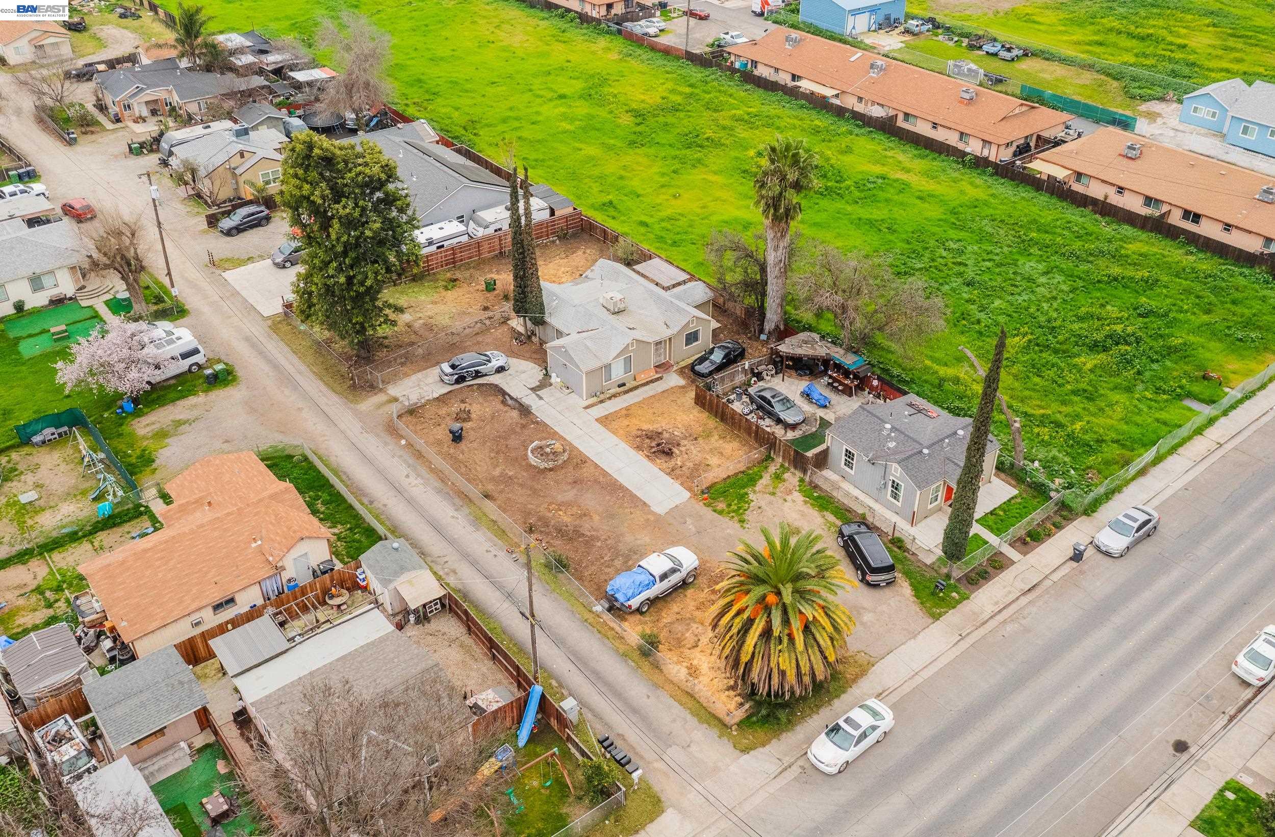 Detail Gallery Image 25 of 27 For 252 W Clover Rd, Tracy,  CA 95376 - 5 Beds | 3 Baths