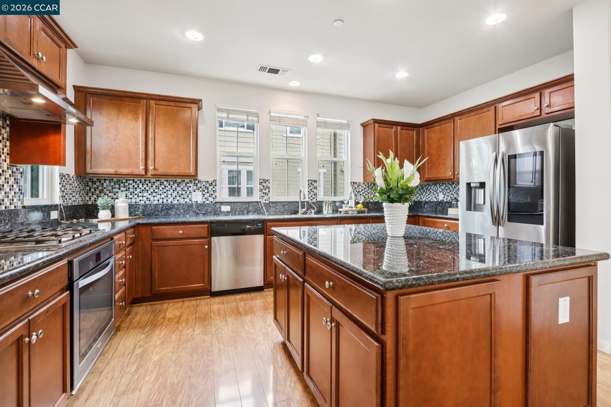 Photo #13: 41124575 Listing: Photo #13