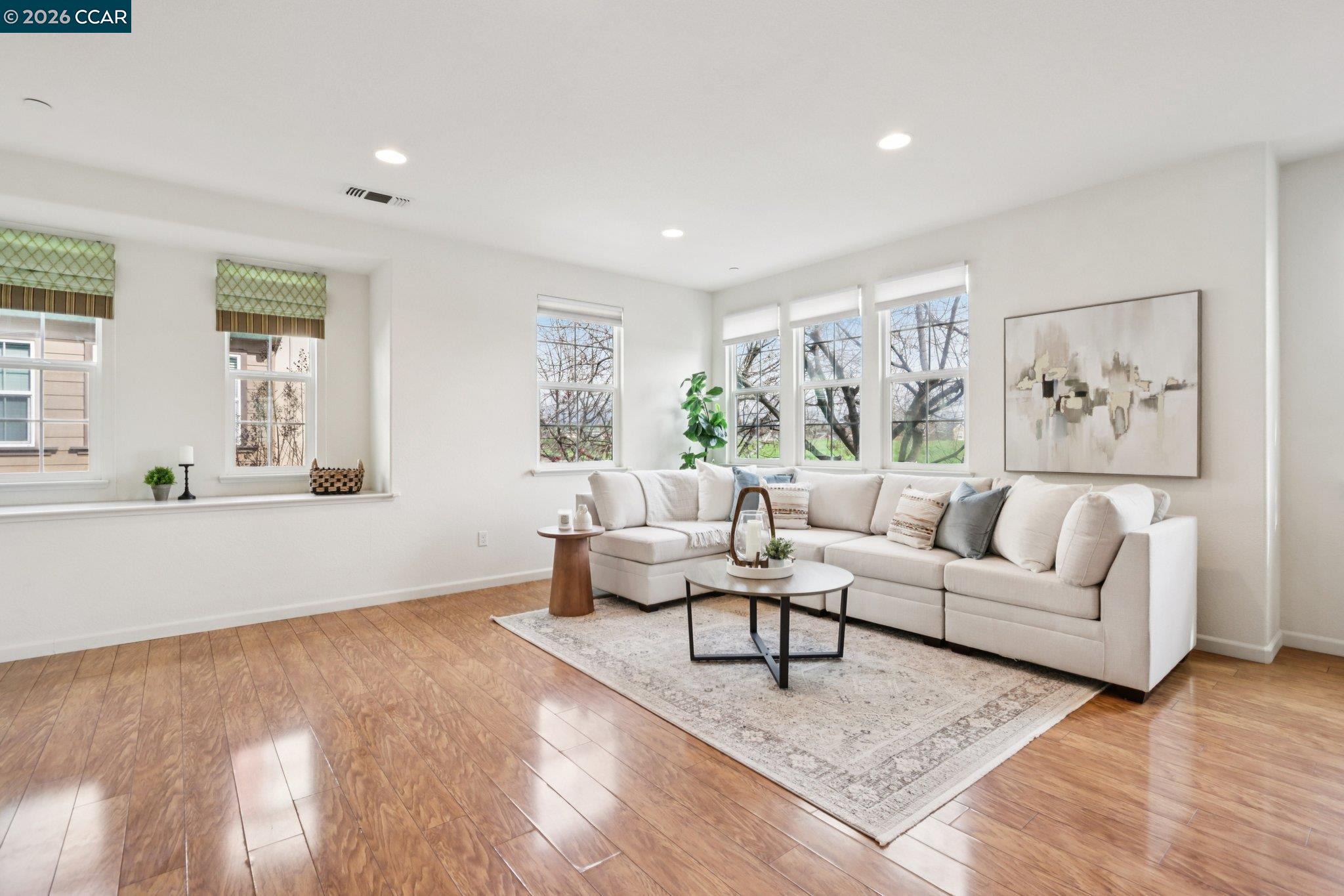 Photo #8: 41124575 Listing: Photo #8