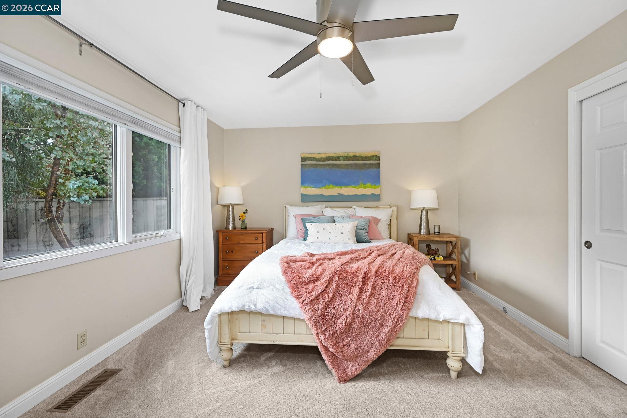 Detail Gallery Image 20 of 35 For 2036 Rockne Dr, Concord,  CA 94518 - 3 Beds | 2 Baths