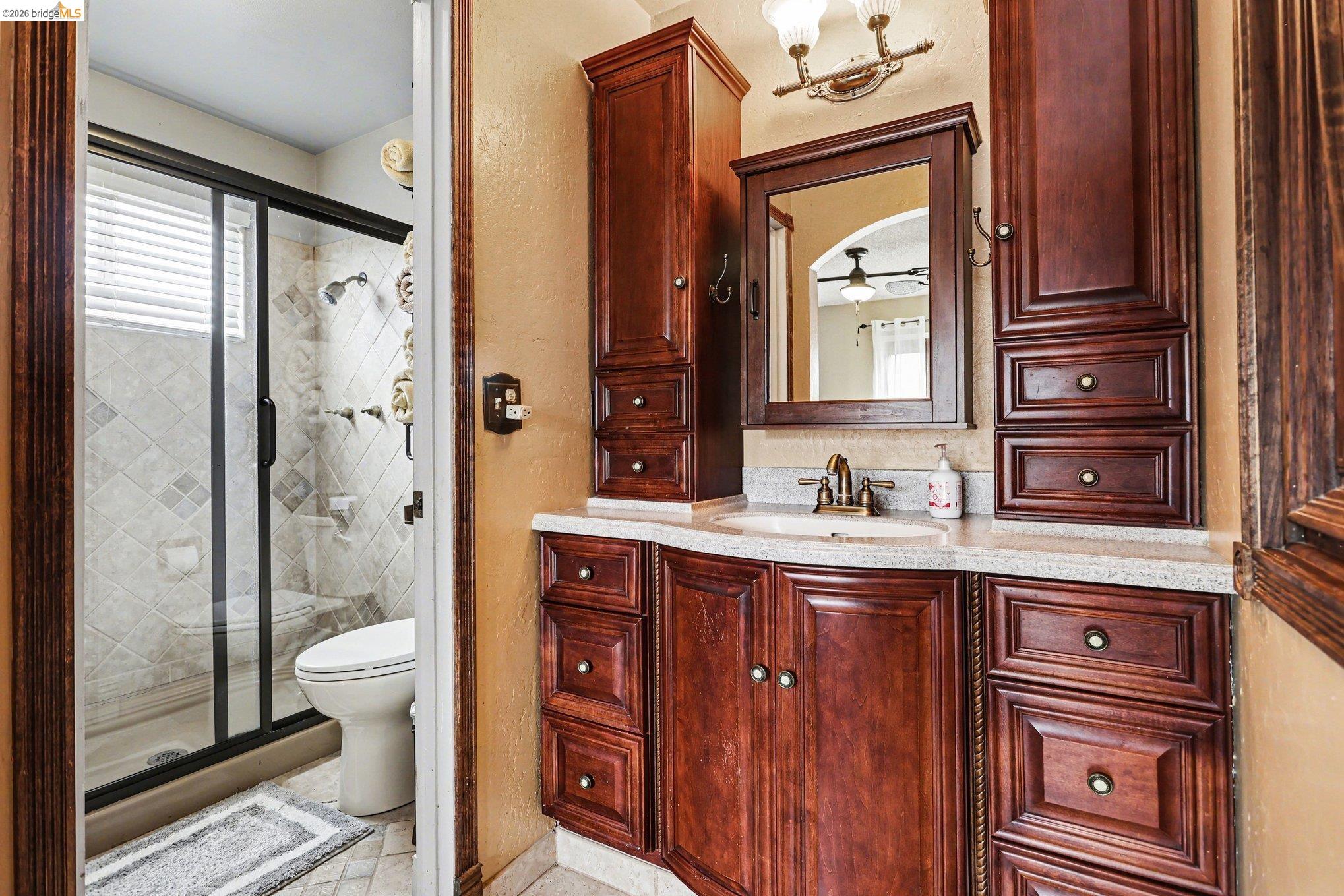 Detail Gallery Image 16 of 30 For 3218 Westbourne Dr, Antioch,  CA 94509 - 3 Beds | 2 Baths
