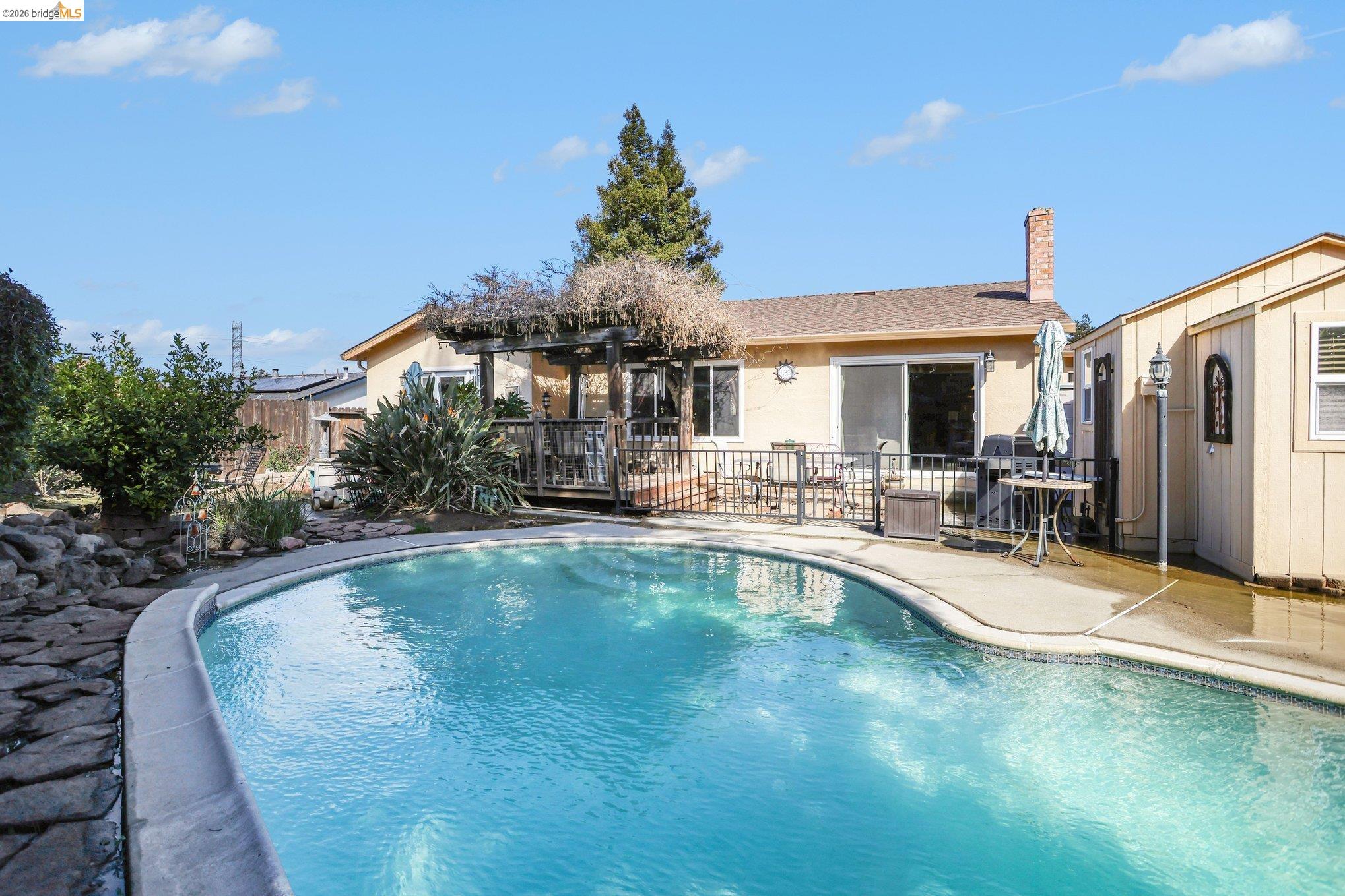 Detail Gallery Image 24 of 30 For 3218 Westbourne Dr, Antioch,  CA 94509 - 3 Beds | 2 Baths