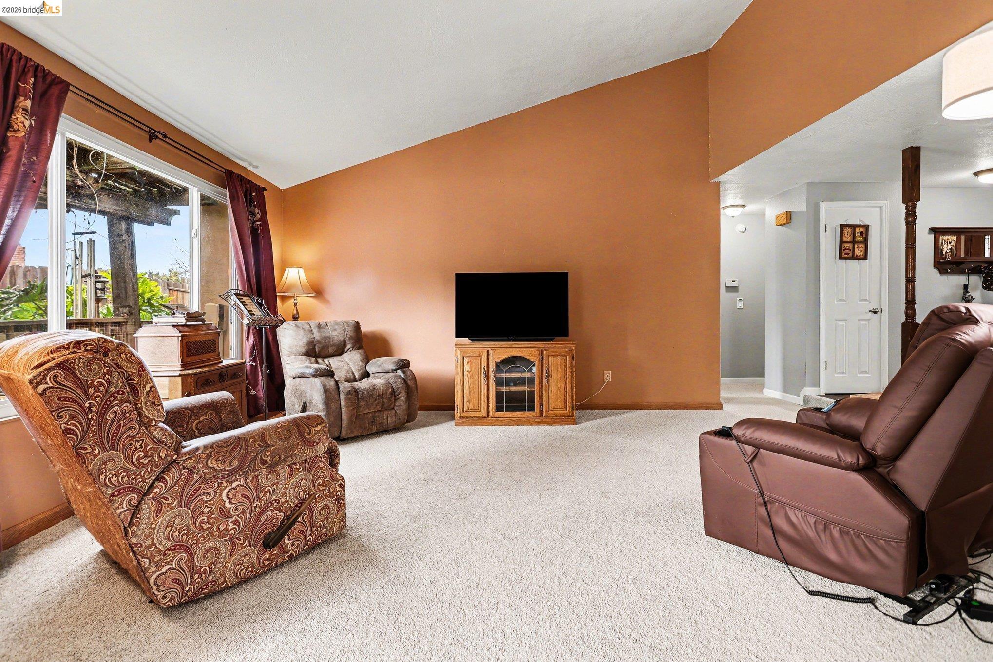 Detail Gallery Image 6 of 30 For 3218 Westbourne Dr, Antioch,  CA 94509 - 3 Beds | 2 Baths