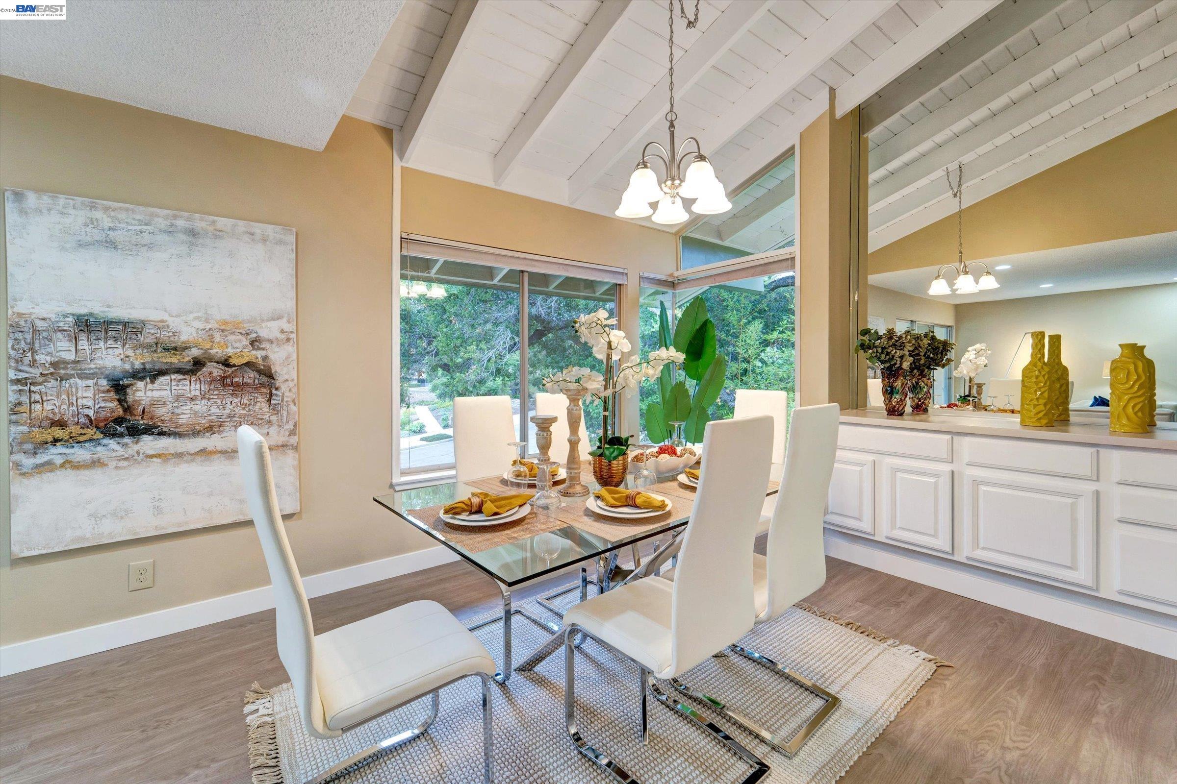 Detail Gallery Image 2 of 29 For 2767 Miradero Dr #C,  –,  CA 93105 - 3 Beds | 2 Baths