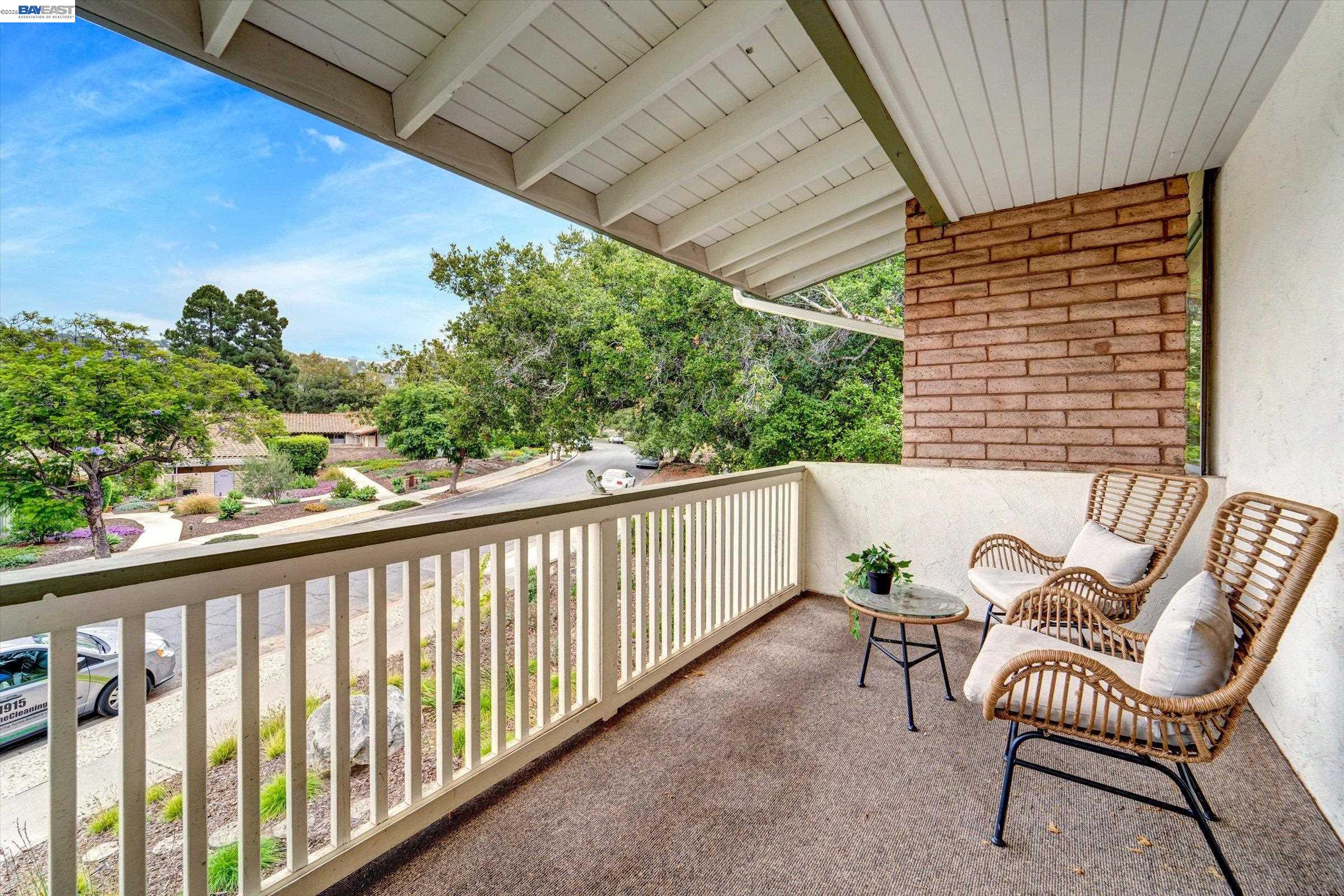 Detail Gallery Image 25 of 29 For 2767 Miradero Dr #C,  –,  CA 93105 - 3 Beds | 2 Baths