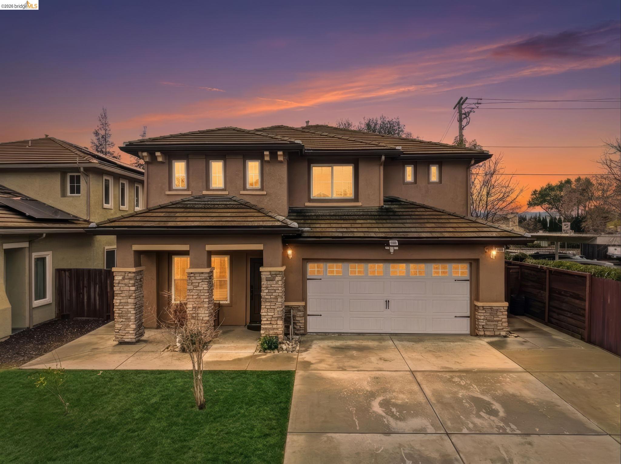 Front Image Thumbnail for EB41124580