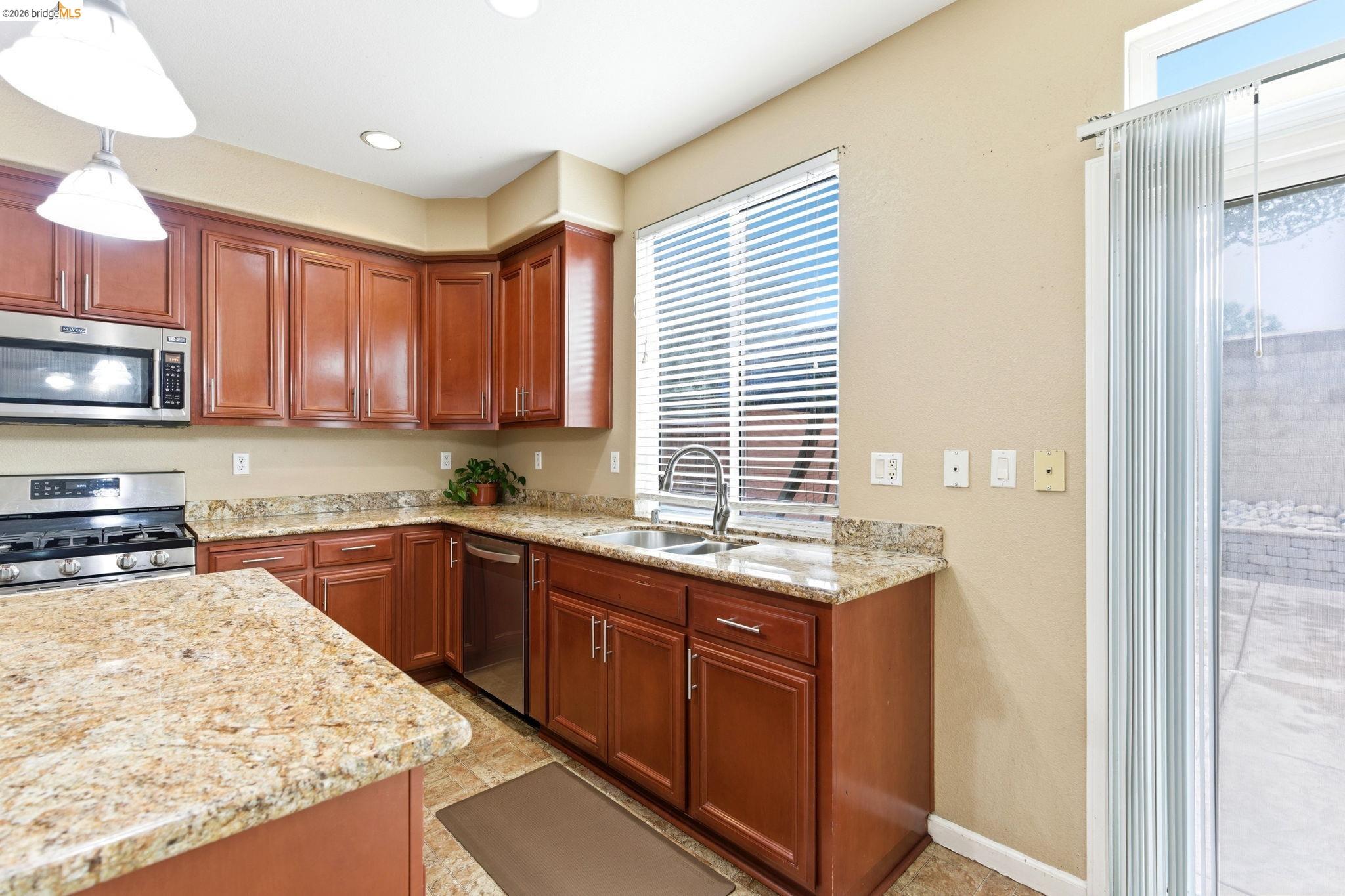 Detail Gallery Image 23 of 60 For 104 Genoa Way, Oakley,  CA 94561 - 4 Beds | 2/1 Baths