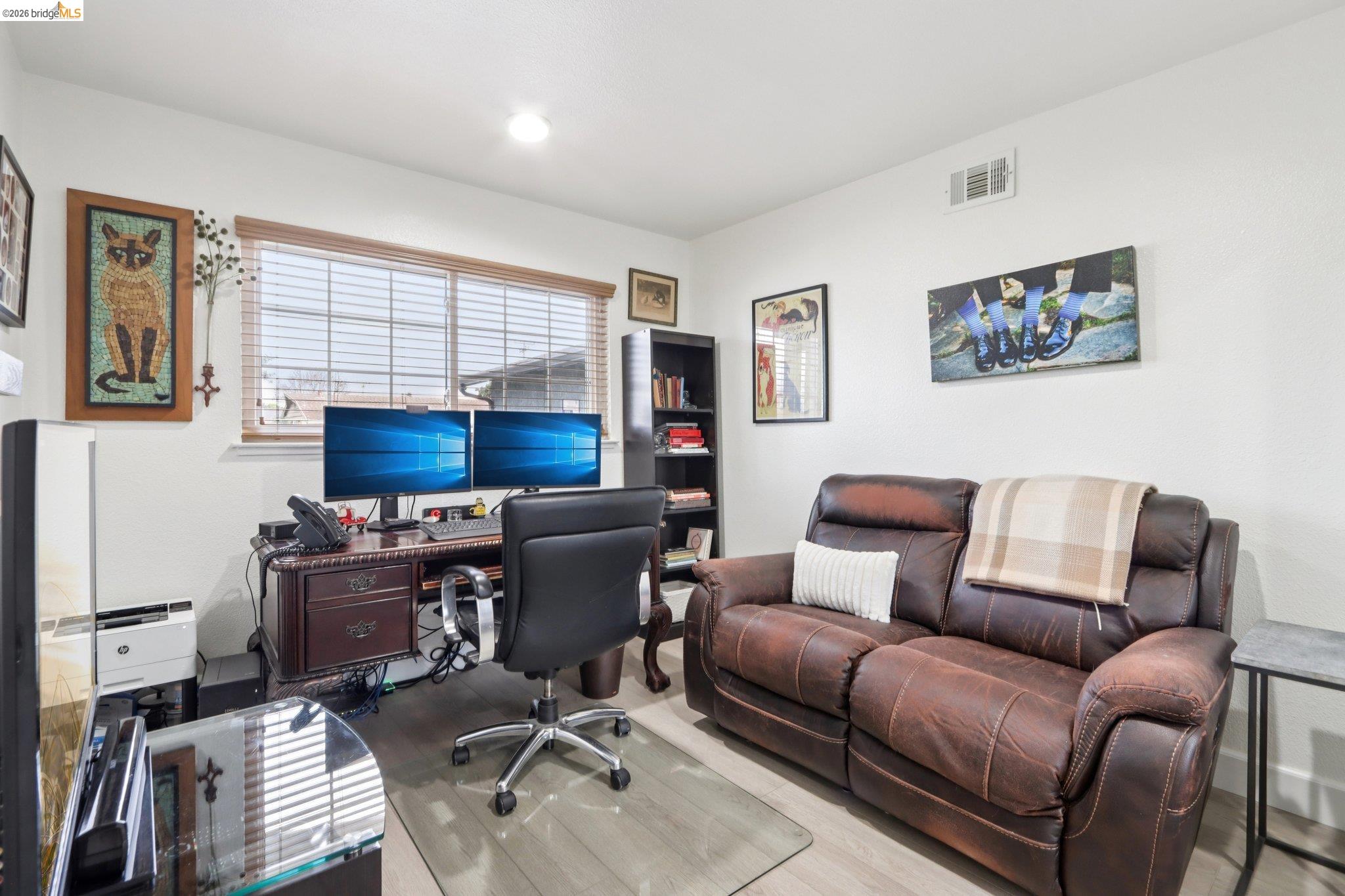 Detail Gallery Image 17 of 28 For 1510 Cathy Way, Hayward,  CA 94545 - 3 Beds | 2 Baths