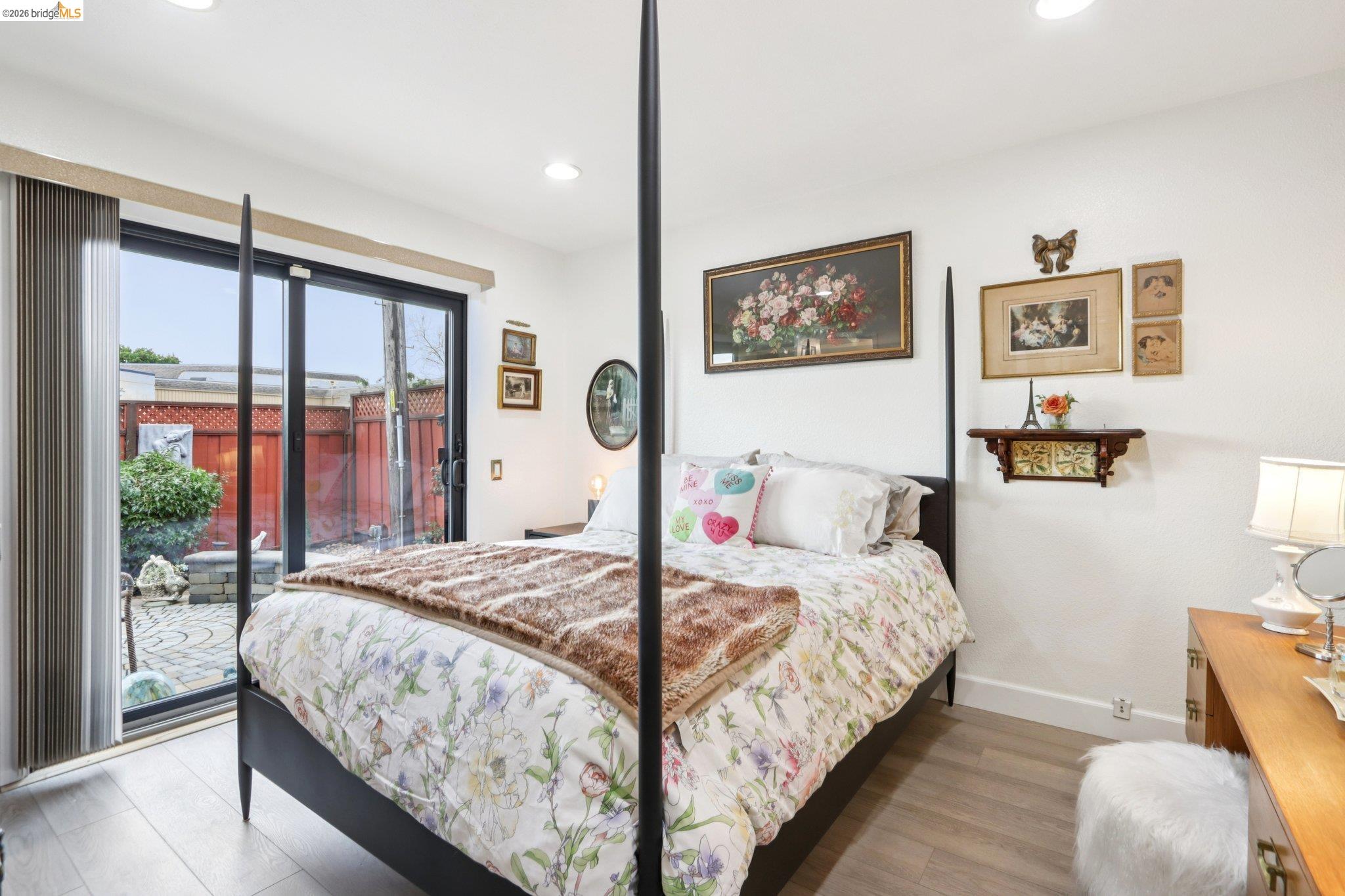 Detail Gallery Image 20 of 28 For 1510 Cathy Way, Hayward,  CA 94545 - 3 Beds | 2 Baths