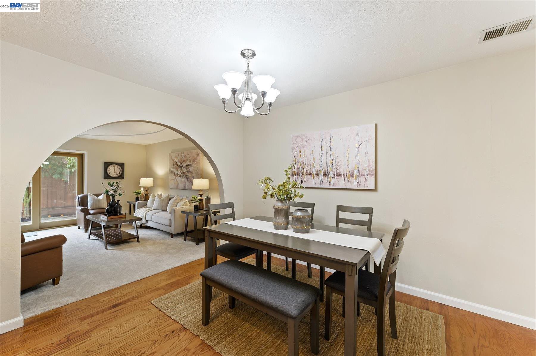 Detail Gallery Image 17 of 46 For 833 El Rancho Dr., Livermore,  CA 94550 - 3 Beds | 2 Baths