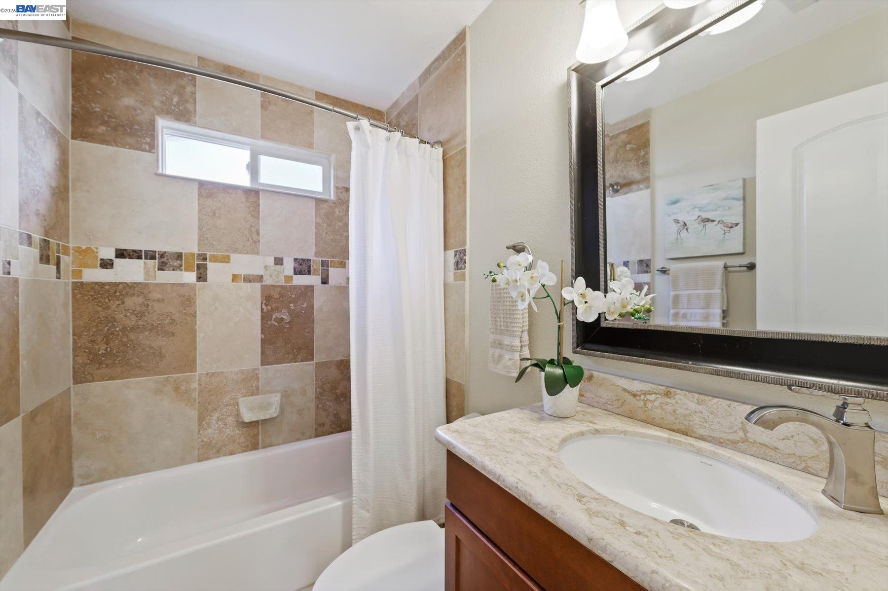 Detail Gallery Image 23 of 46 For 833 El Rancho Dr., Livermore,  CA 94550 - 3 Beds | 2 Baths