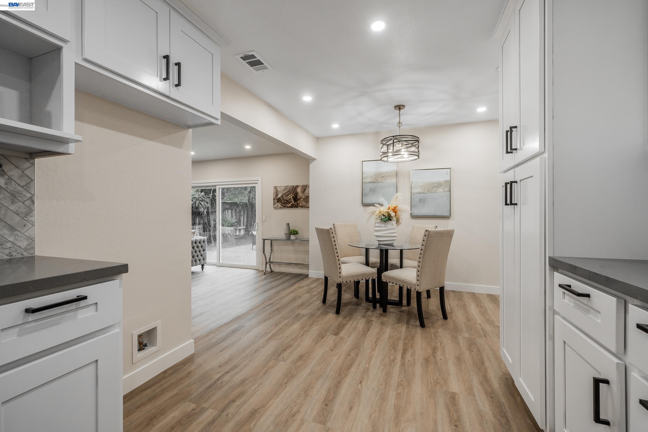 Detail Gallery Image 10 of 30 For 4535 Lobos Ave, San Jose,  CA 95111 - 3 Beds | 2 Baths