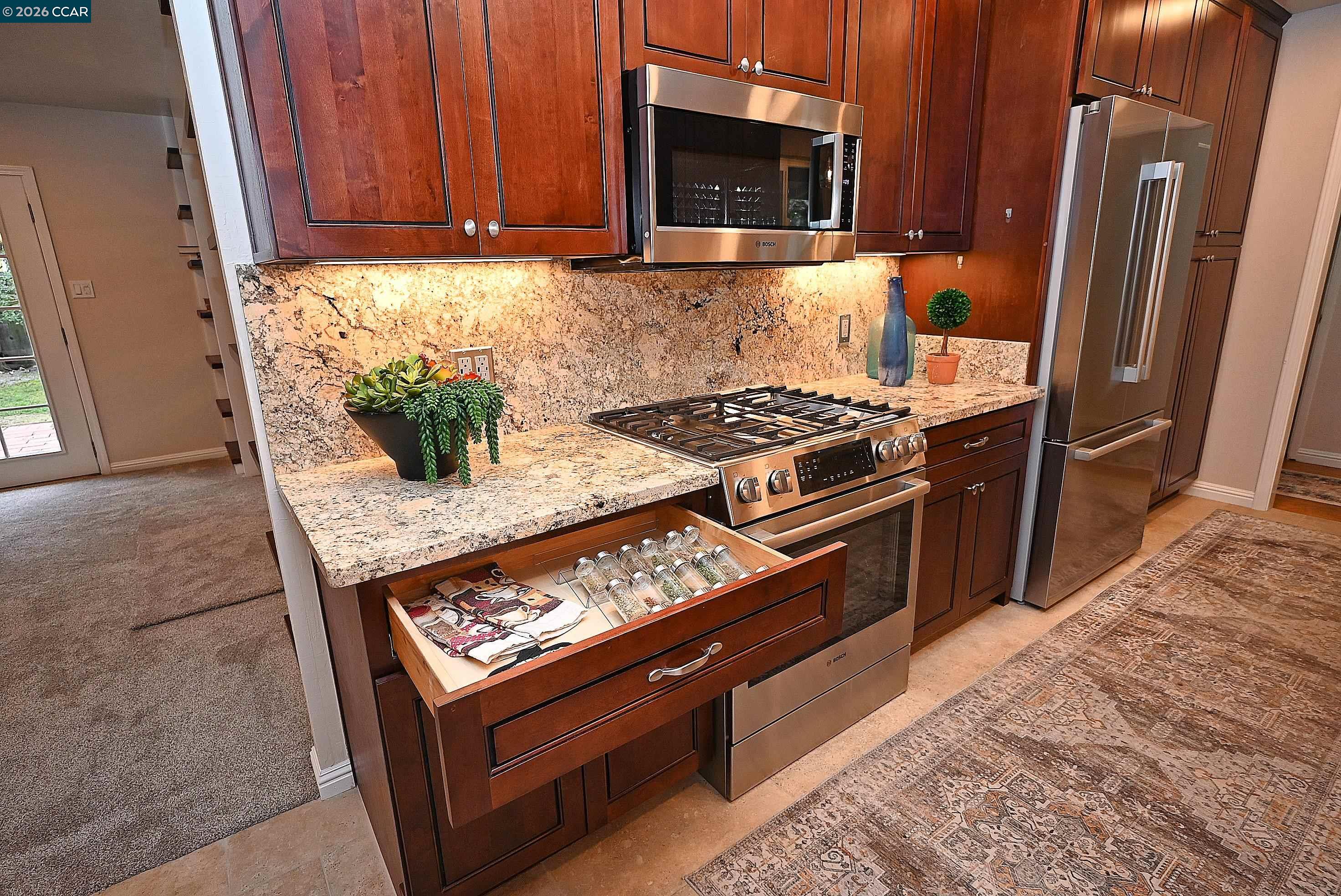 Detail Gallery Image 9 of 39 For 1812 Baldwin Dr, Concord,  CA 94519 - 4 Beds | 2 Baths