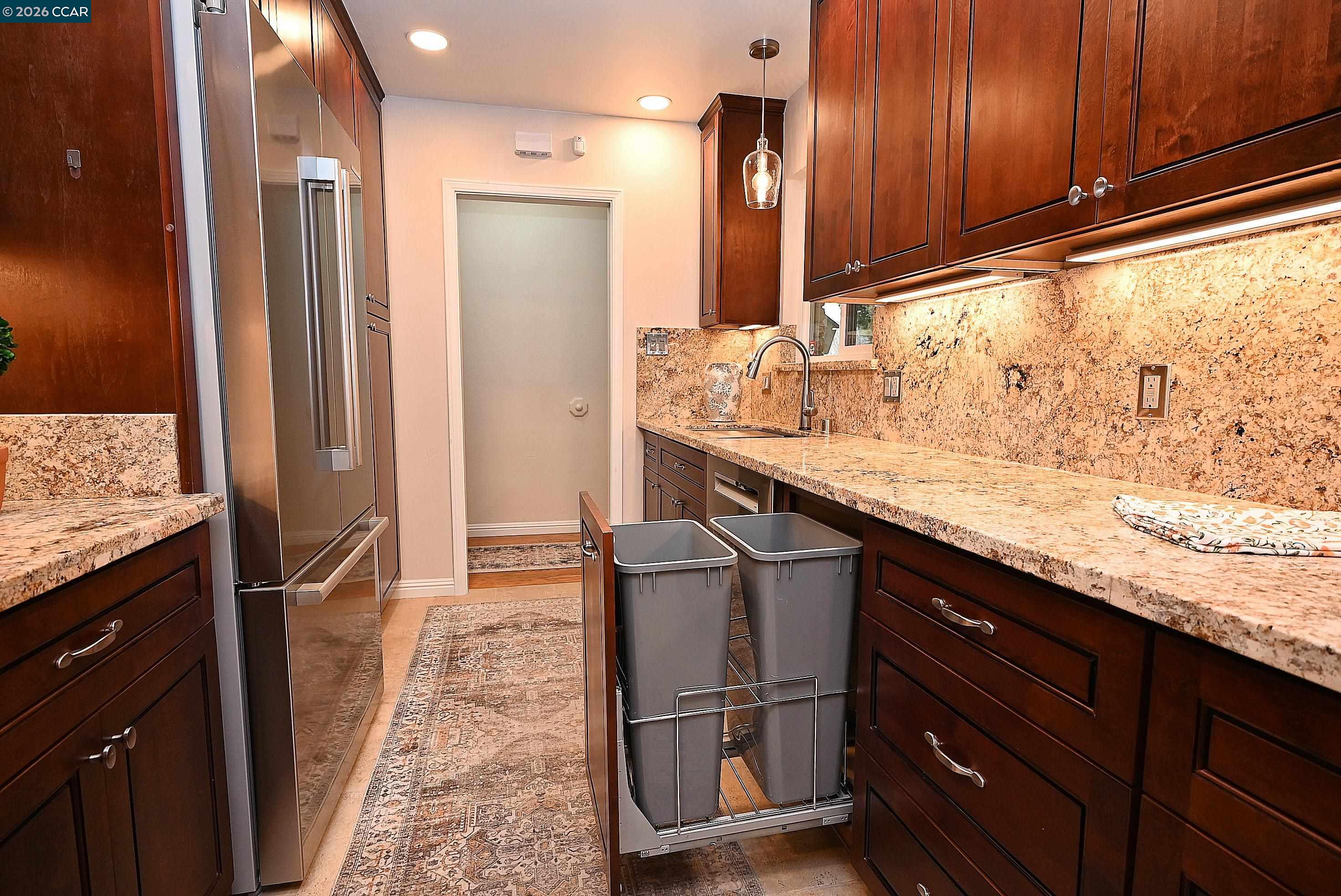 Detail Gallery Image 10 of 39 For 1812 Baldwin Dr, Concord,  CA 94519 - 4 Beds | 2 Baths