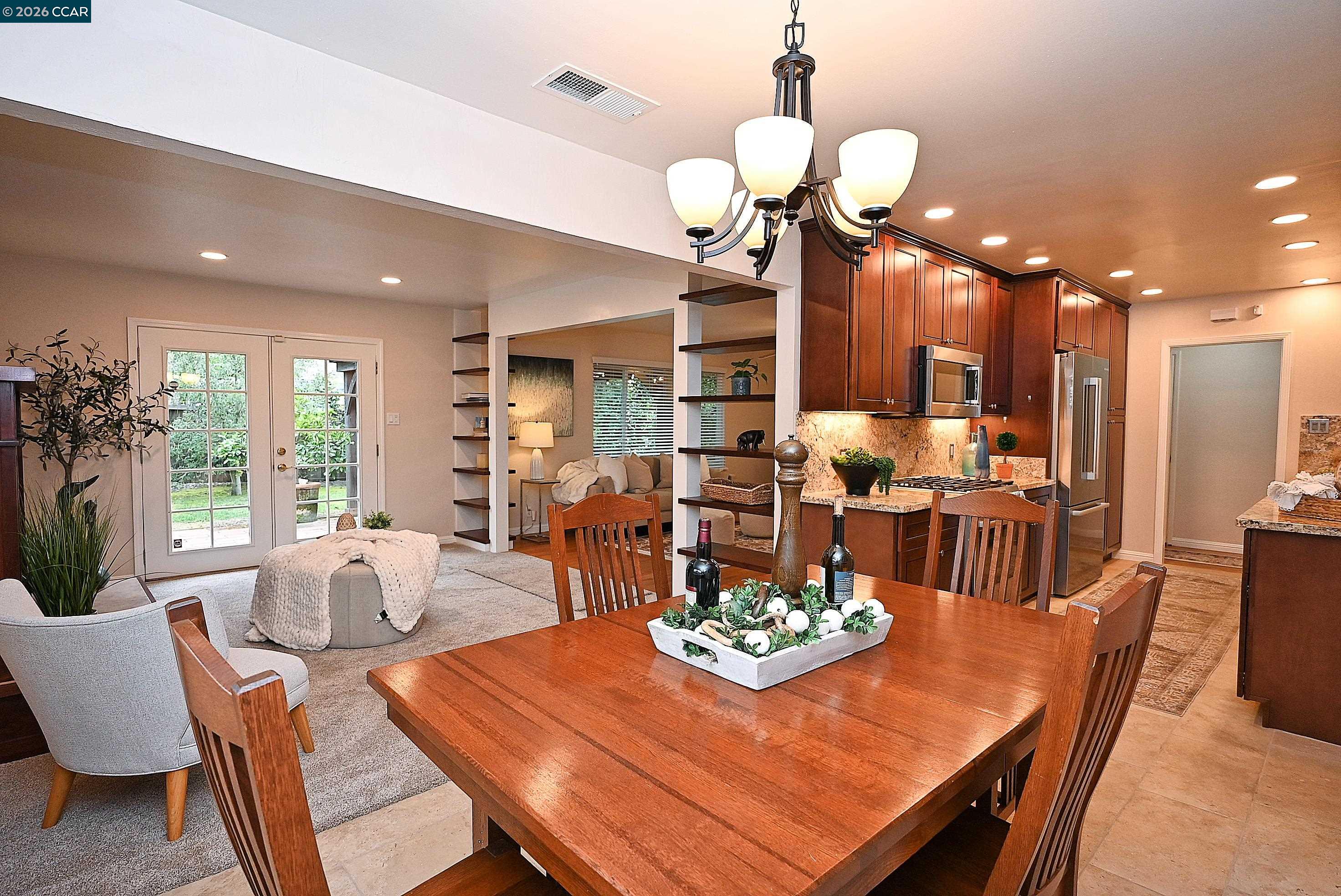 Detail Gallery Image 16 of 39 For 1812 Baldwin Dr, Concord,  CA 94519 - 4 Beds | 2 Baths