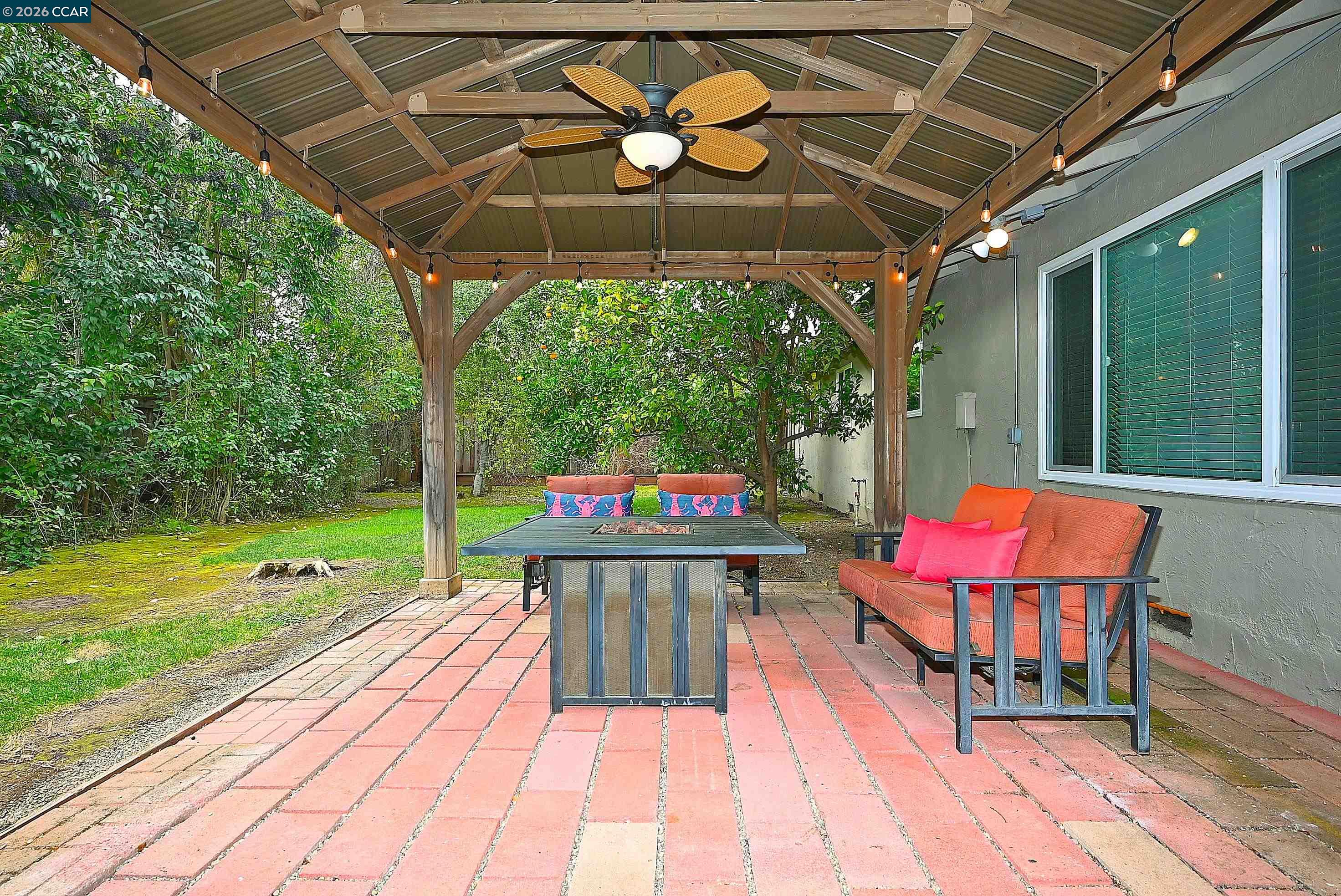 Detail Gallery Image 33 of 39 For 1812 Baldwin Dr, Concord,  CA 94519 - 4 Beds | 2 Baths