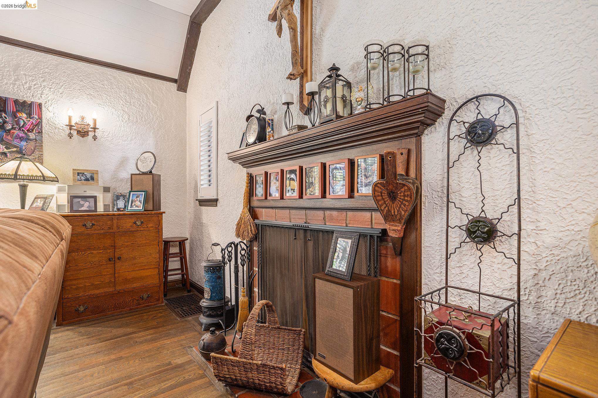 Detail Gallery Image 11 of 53 For 1545 W Walnut Street, Stockton,  CA 95203 - 2 Beds | 2 Baths