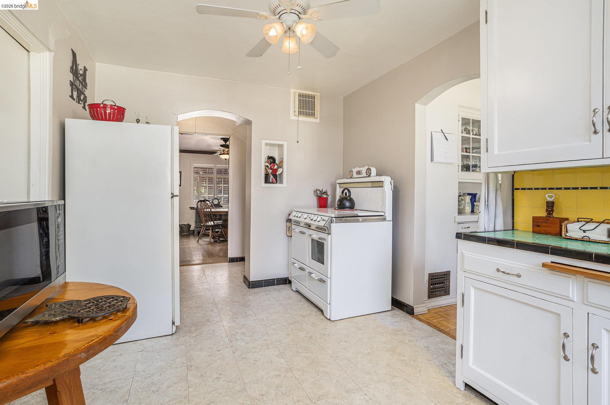 Detail Gallery Image 16 of 53 For 1545 W Walnut Street, Stockton,  CA 95203 - 2 Beds | 2 Baths