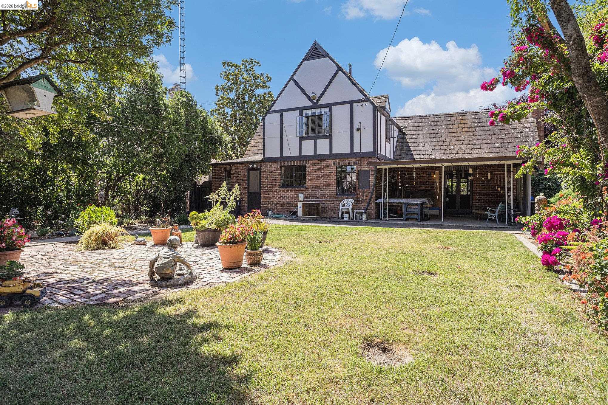 Detail Gallery Image 34 of 53 For 1545 W Walnut Street, Stockton,  CA 95203 - 2 Beds | 2 Baths