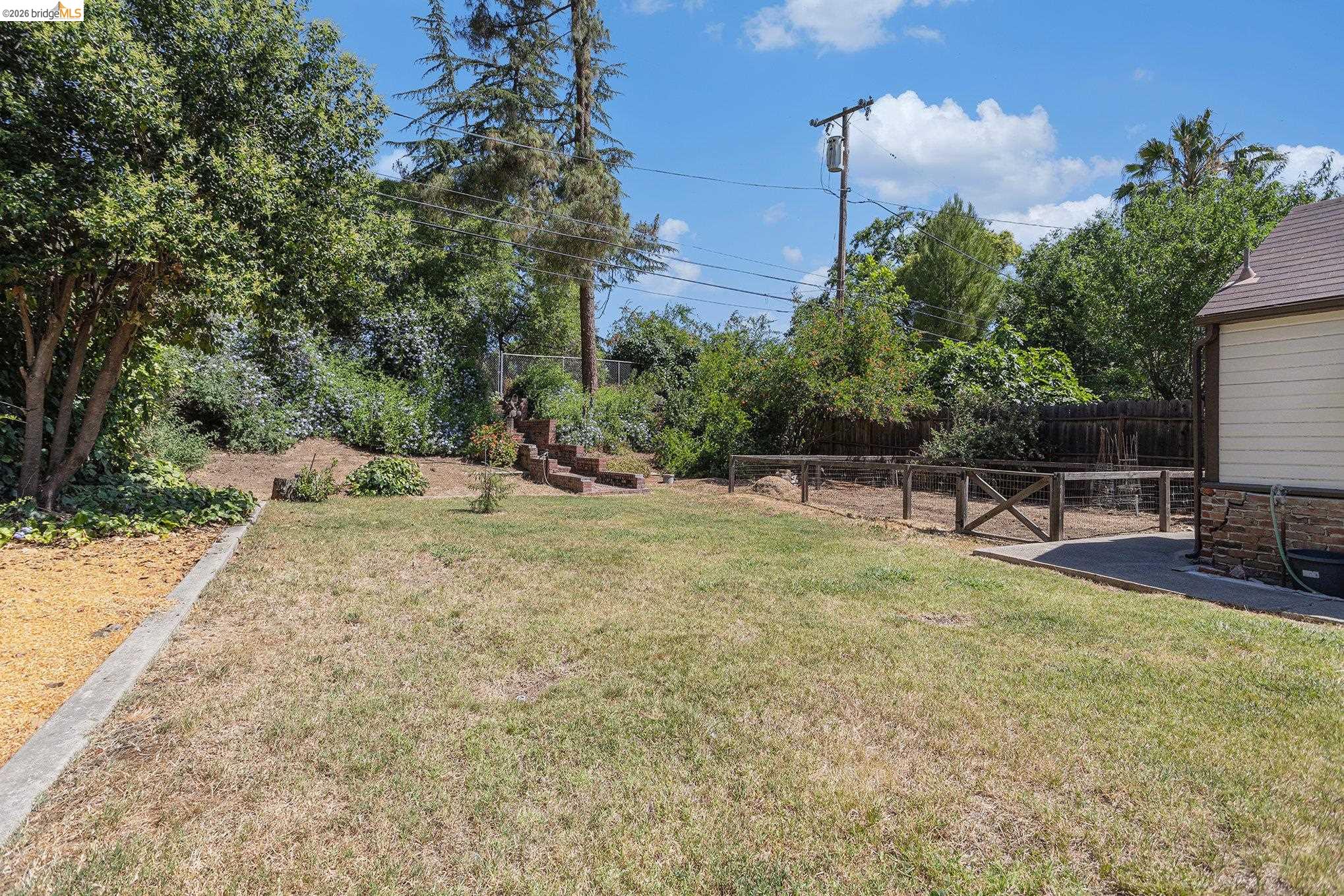 Detail Gallery Image 42 of 53 For 1545 W Walnut Street, Stockton,  CA 95203 - 2 Beds | 2 Baths