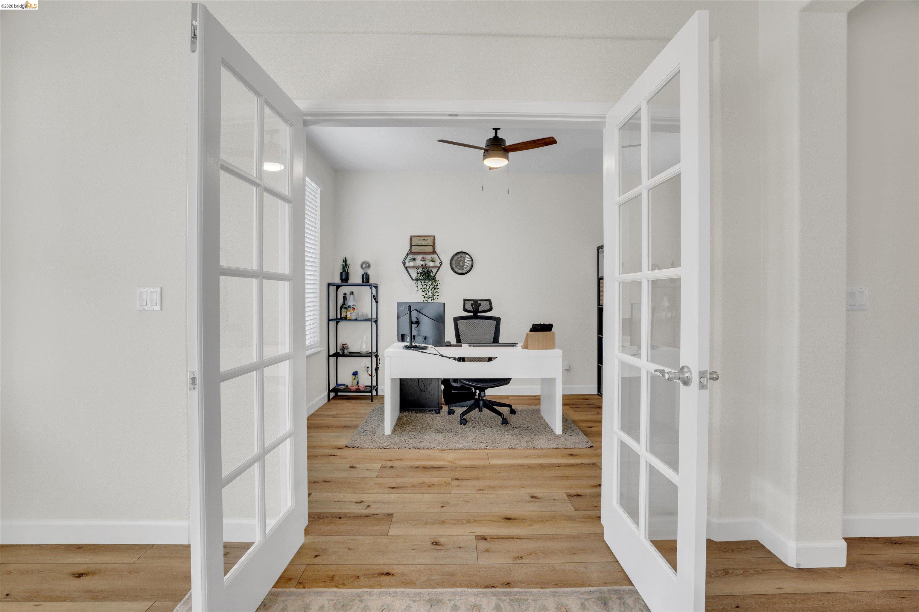 Detail Gallery Image 14 of 53 For 6144 Seneca Cir, Discovery Bay,  CA 94505 - 5 Beds | 3 Baths