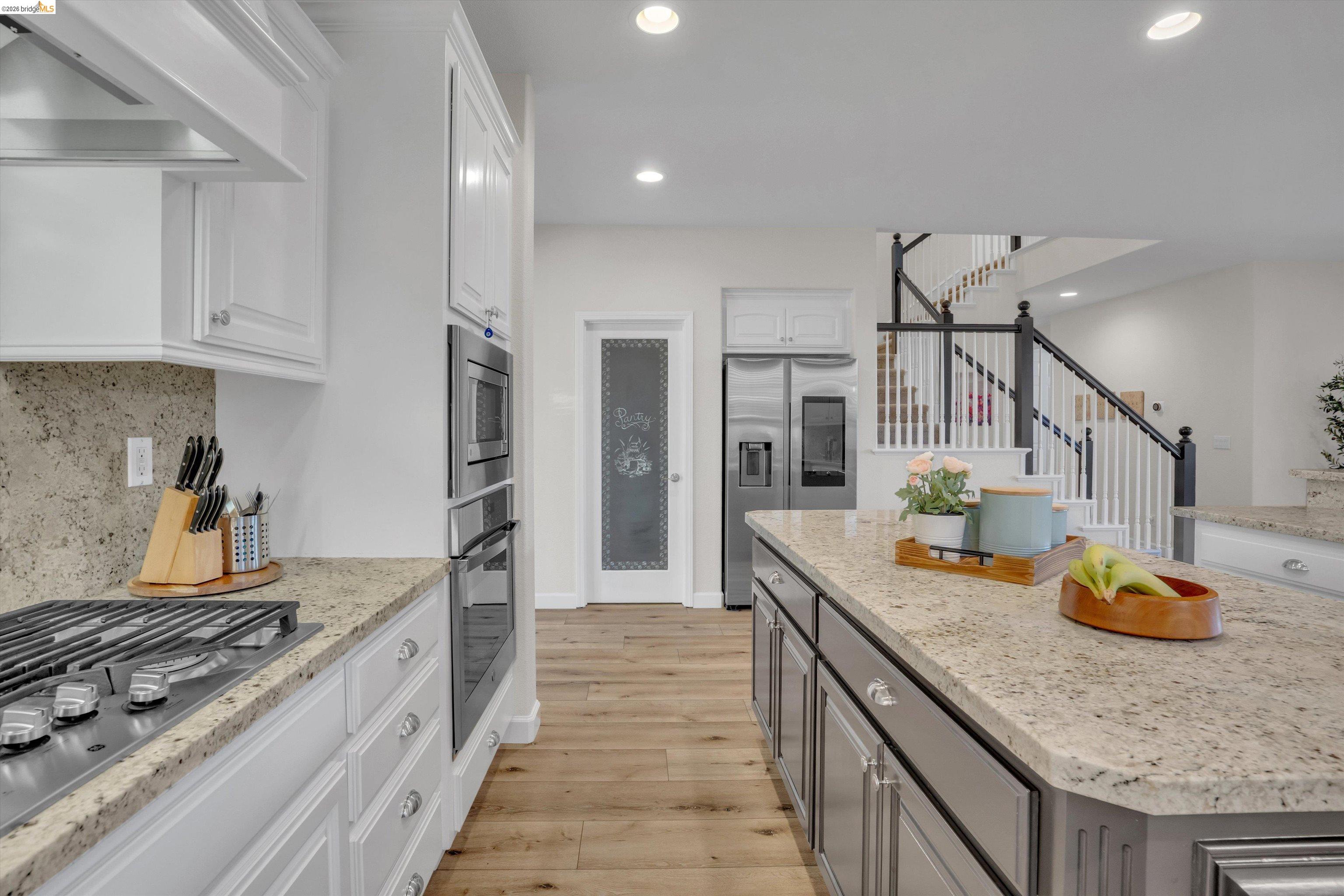 Detail Gallery Image 17 of 53 For 6144 Seneca Cir, Discovery Bay,  CA 94505 - 5 Beds | 3 Baths