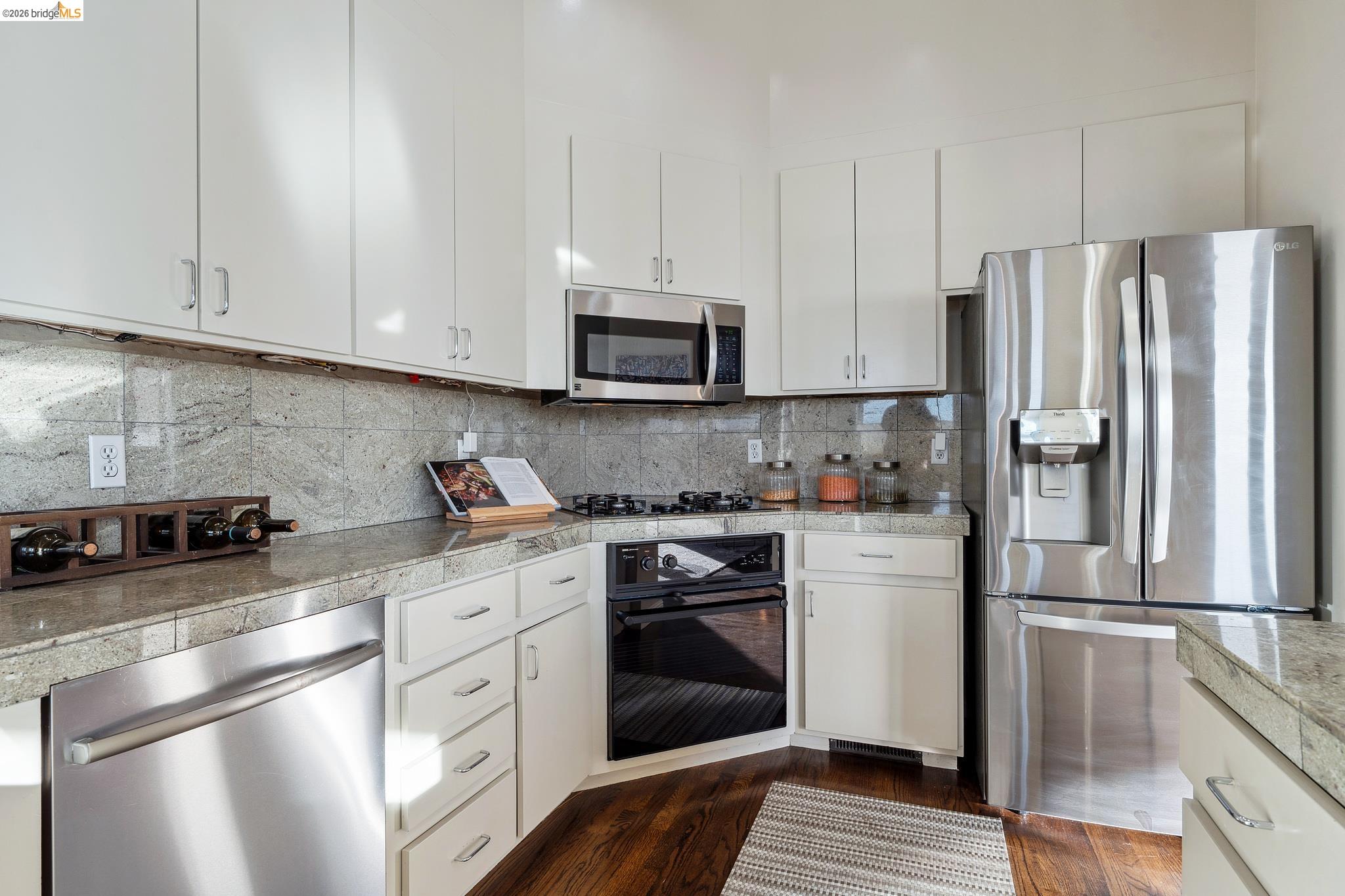 Photo #20: 41124592 Listing: Photo #20